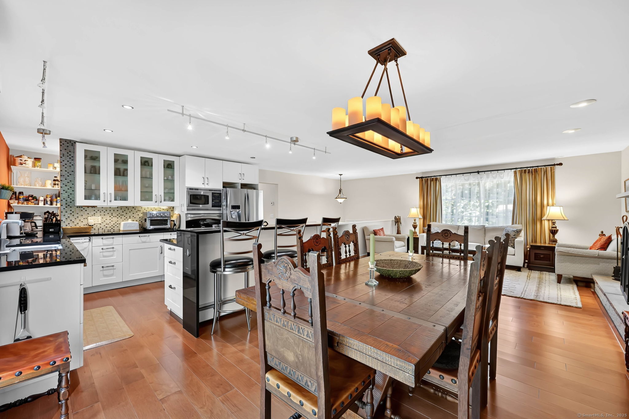 15 Hillside Lane