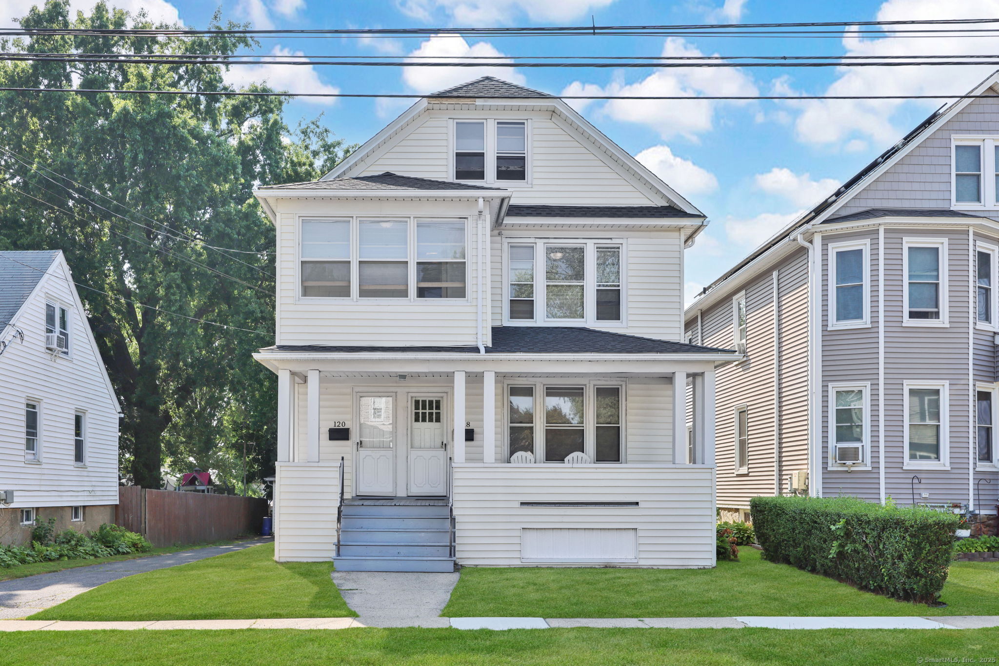 118 Burritt Avenue