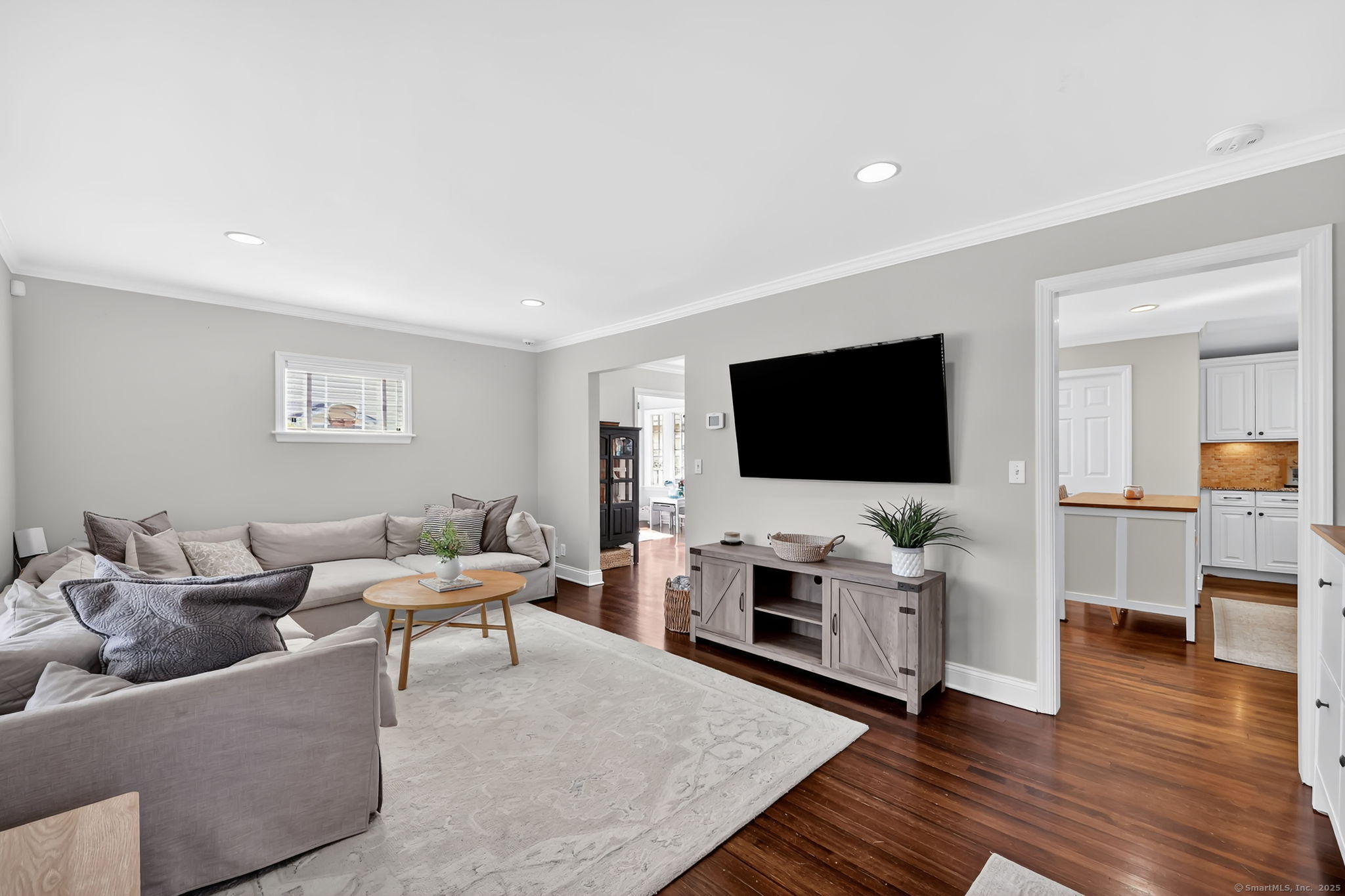 558 Riverside Drive