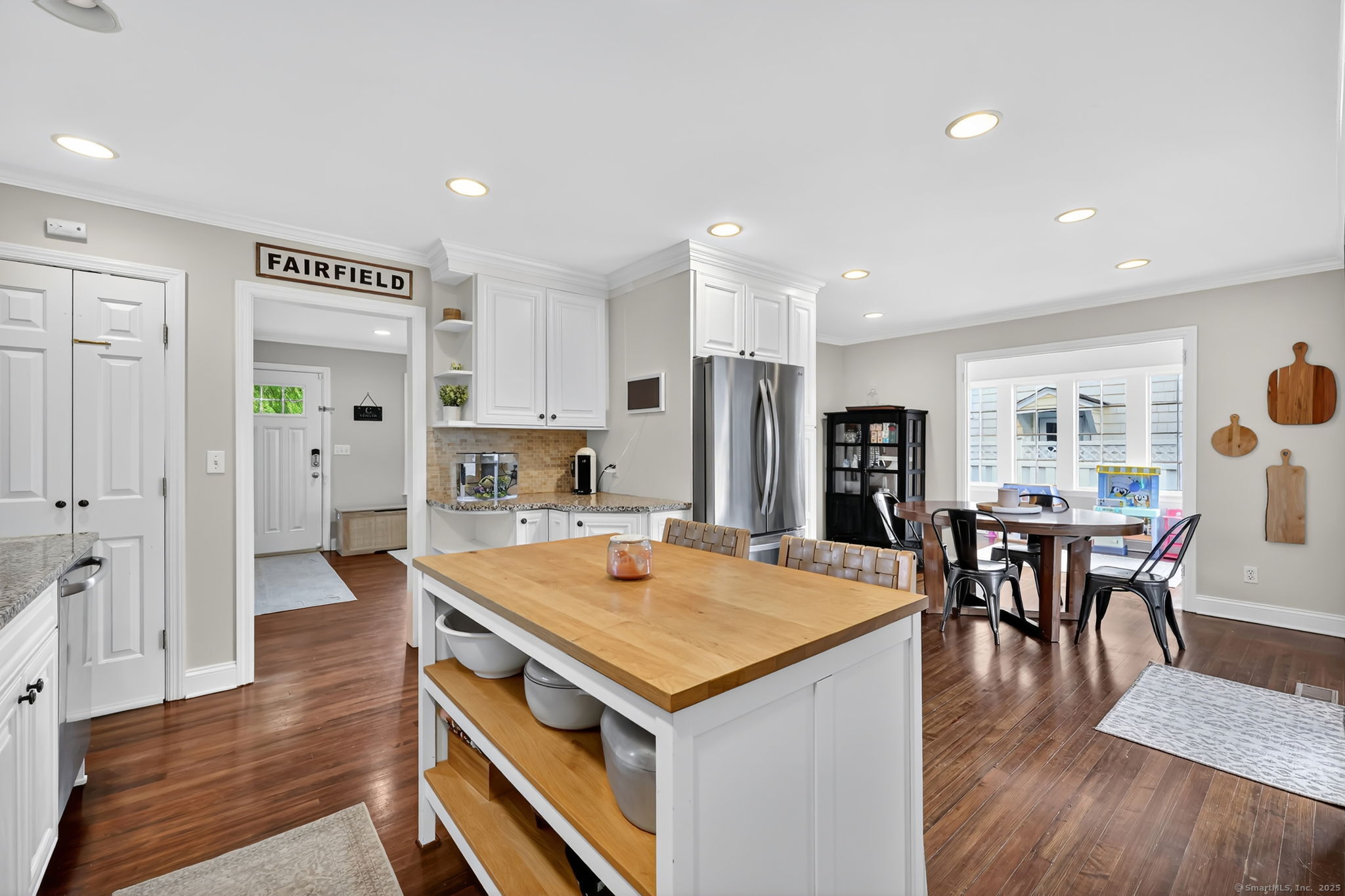 558 Riverside Drive
