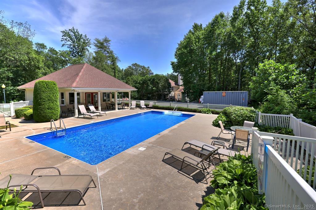 234 Summerfield Gardens 234