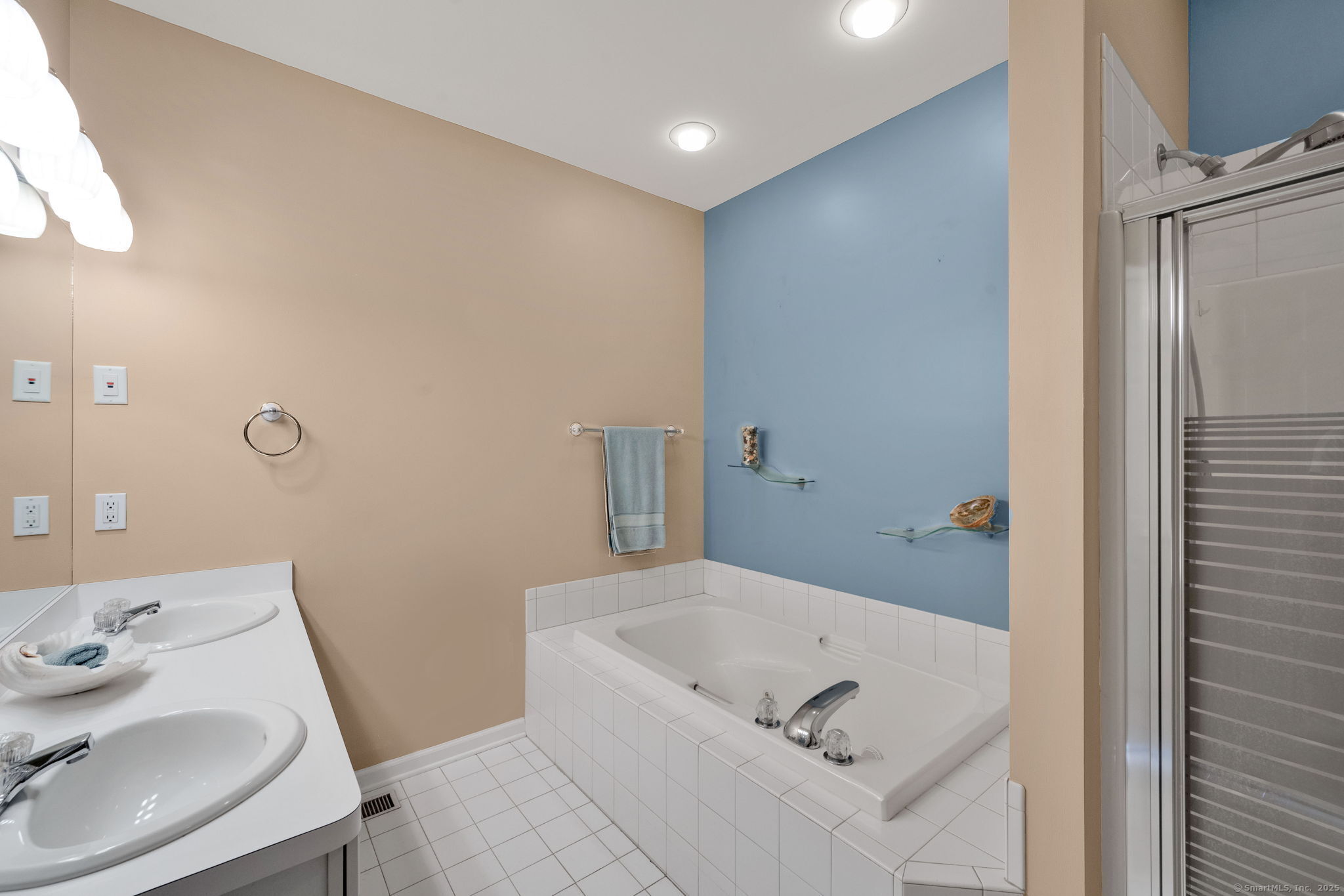 234 Summerfield Gardens 234