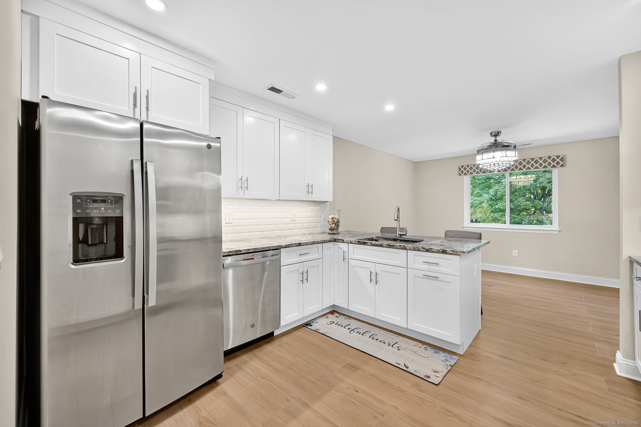 302 Fairmount Drive B