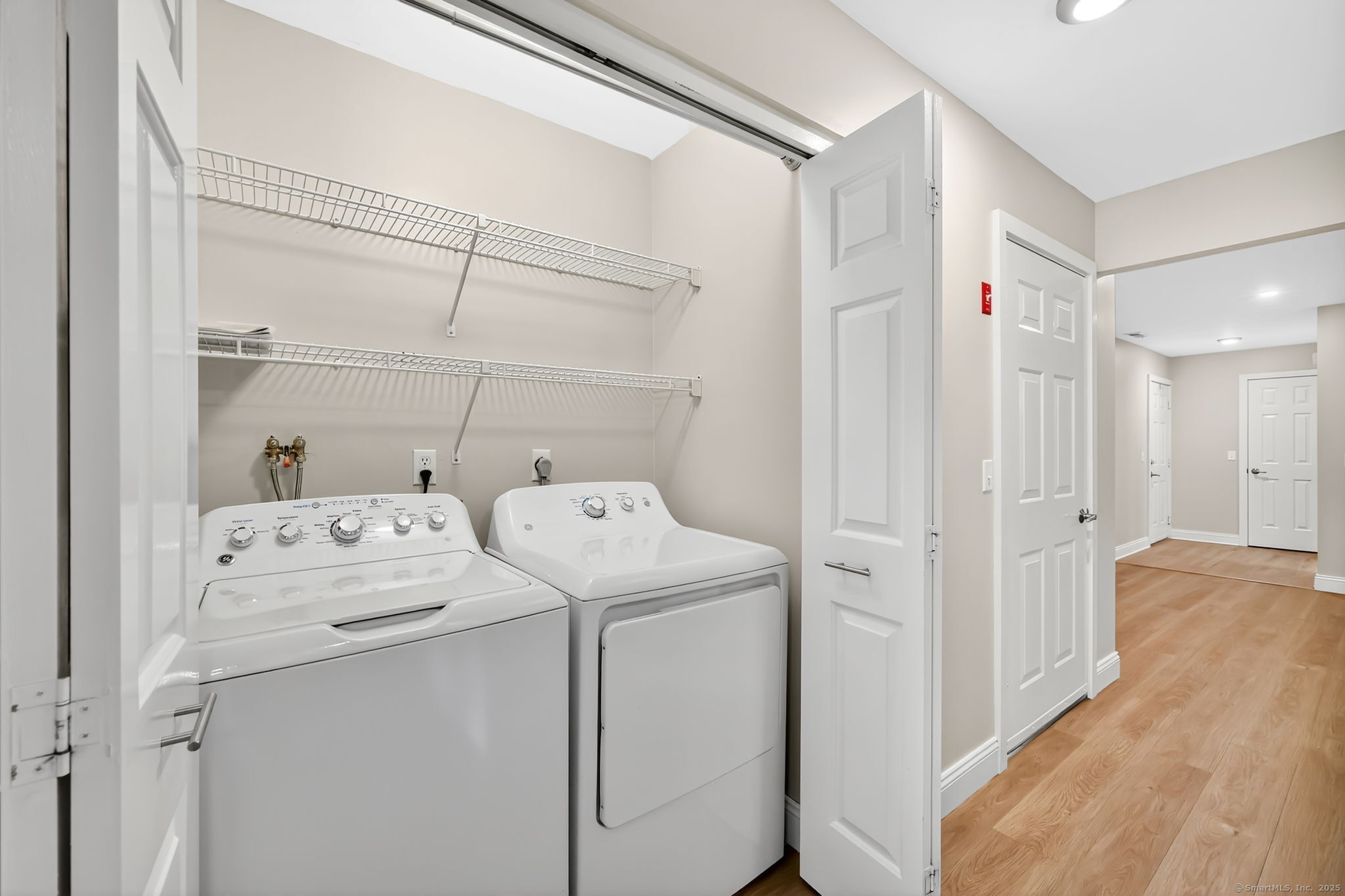 302 Fairmount Drive B