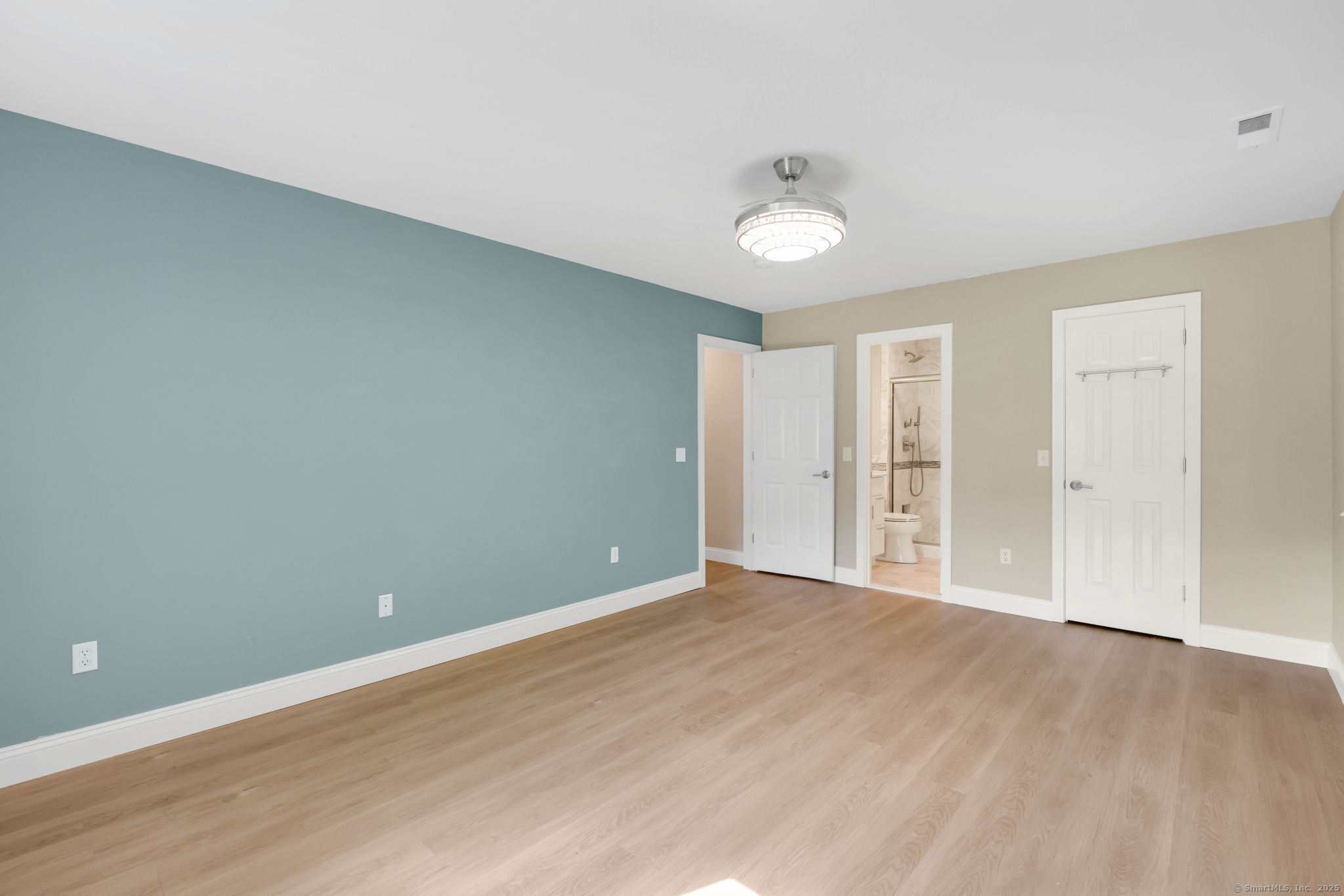 302 Fairmount Drive B