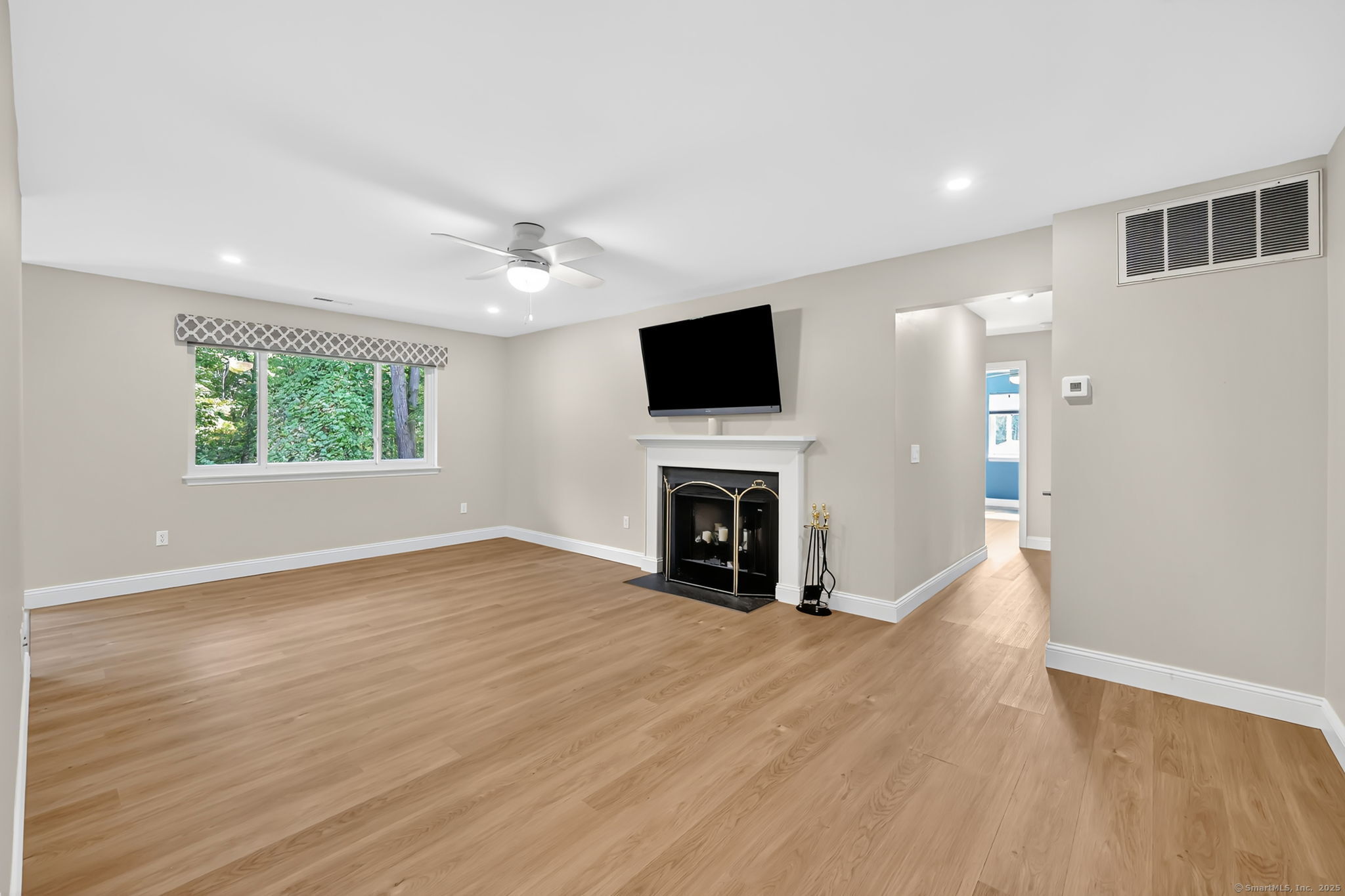 302 Fairmount Drive B