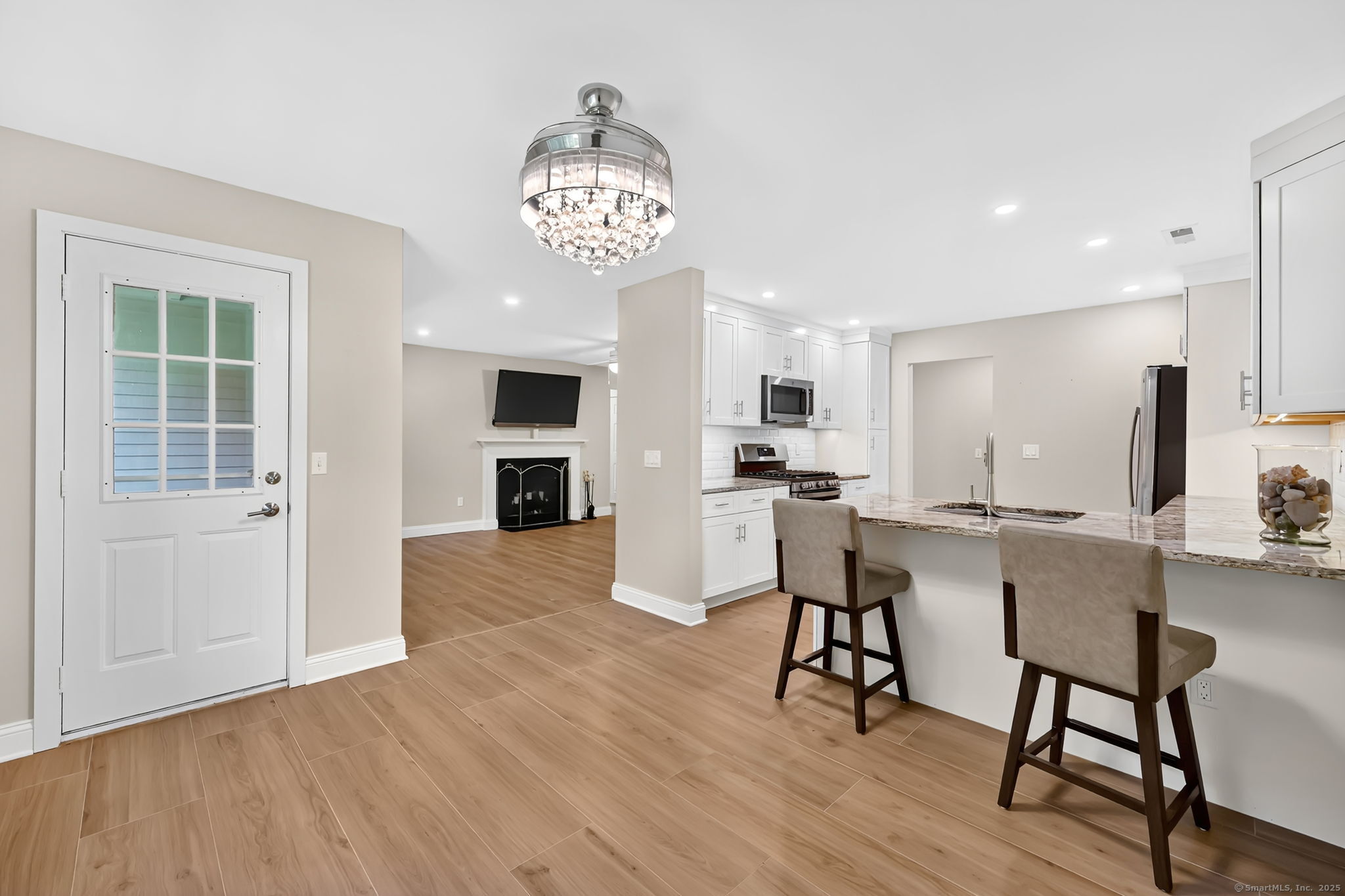 302 Fairmount Drive B