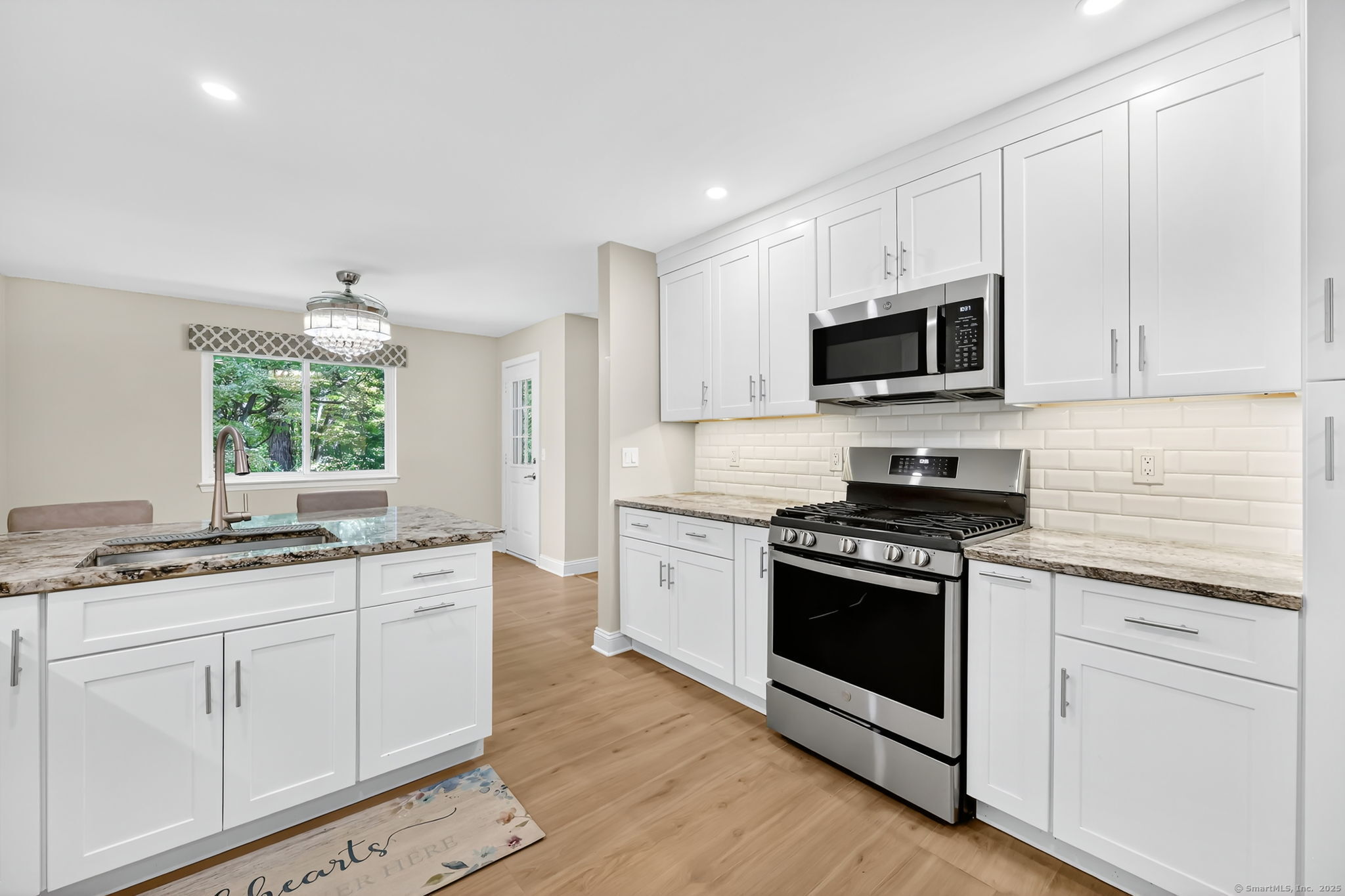 302 Fairmount Drive B