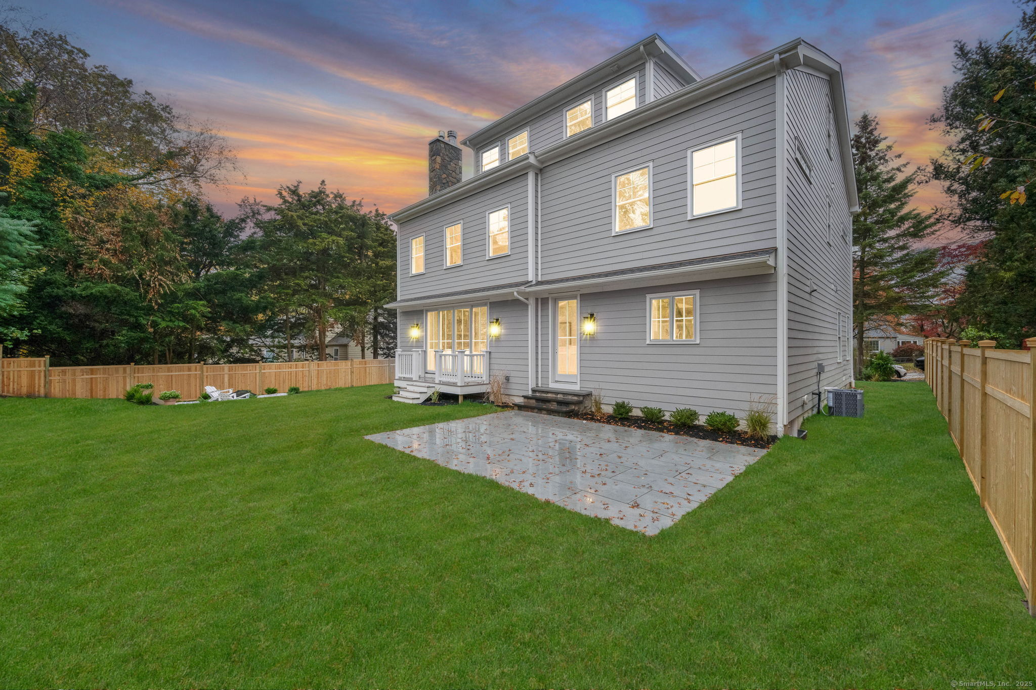 33 Middlebrook Place