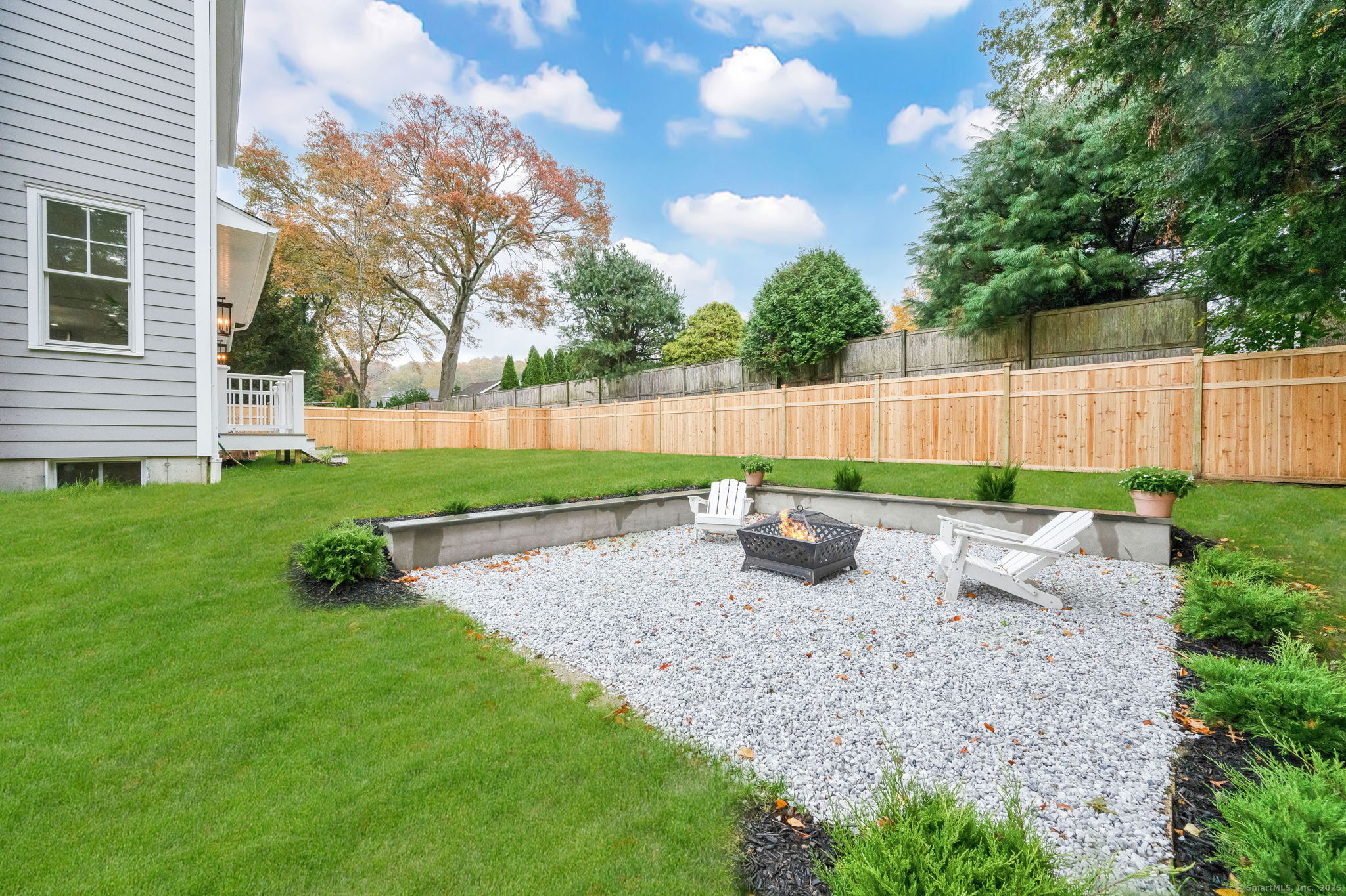 33 Middlebrook Place