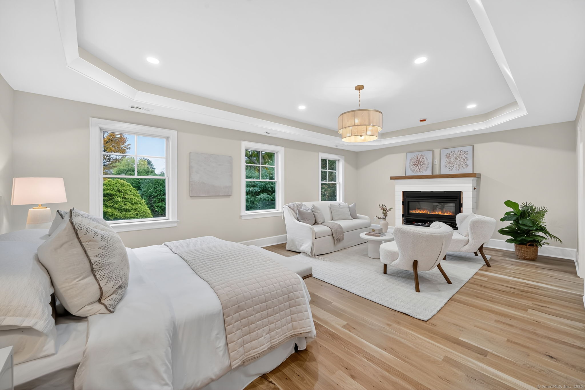 33 Middlebrook Place