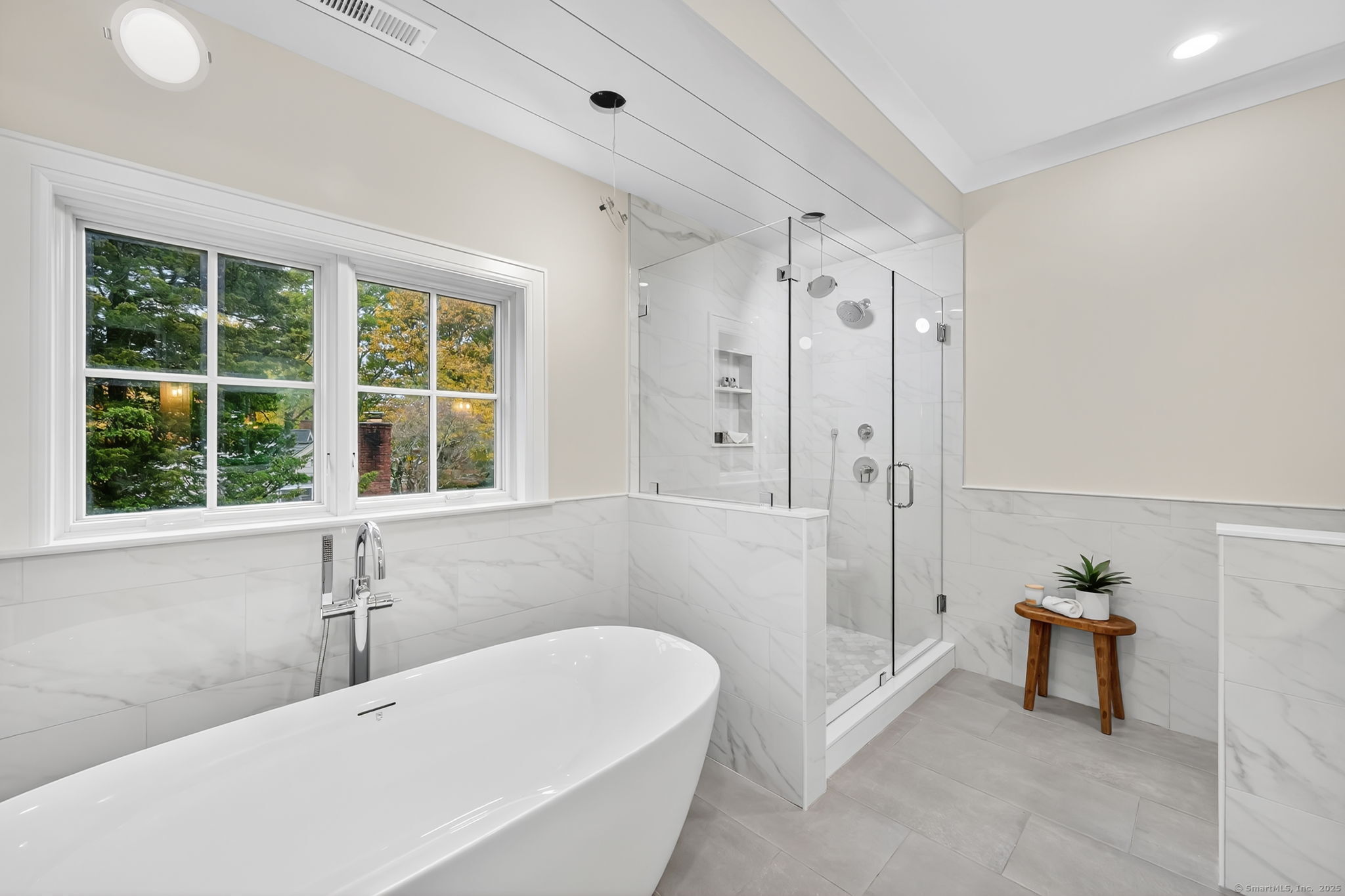 33 Middlebrook Place