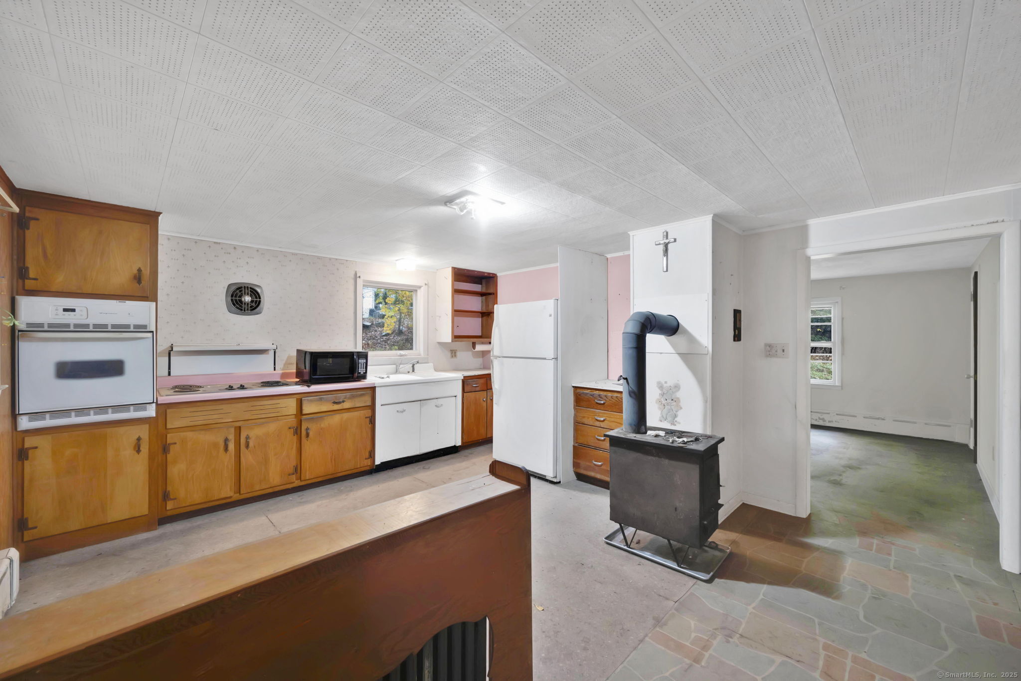 77 Bart Road