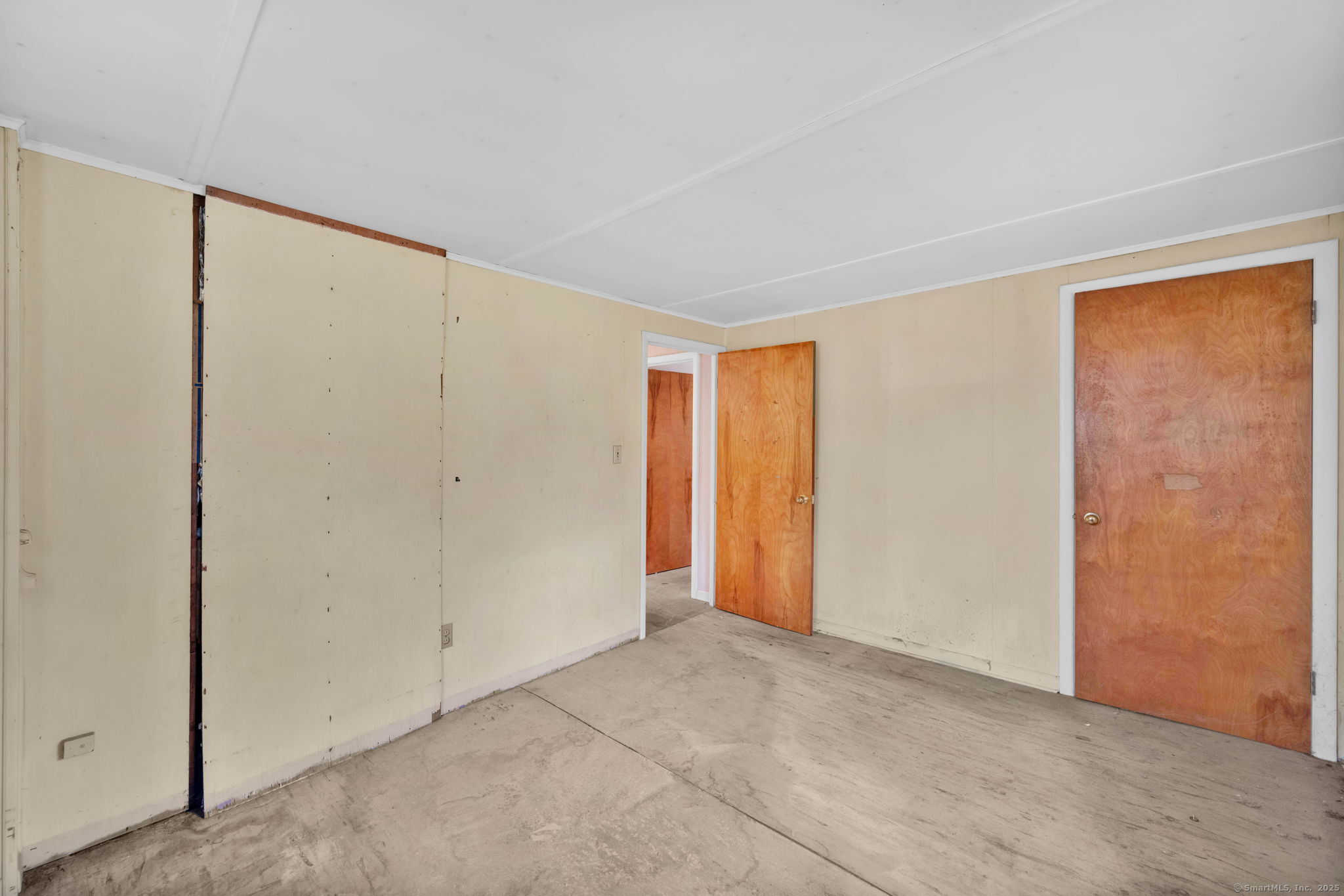 77 Bart Road