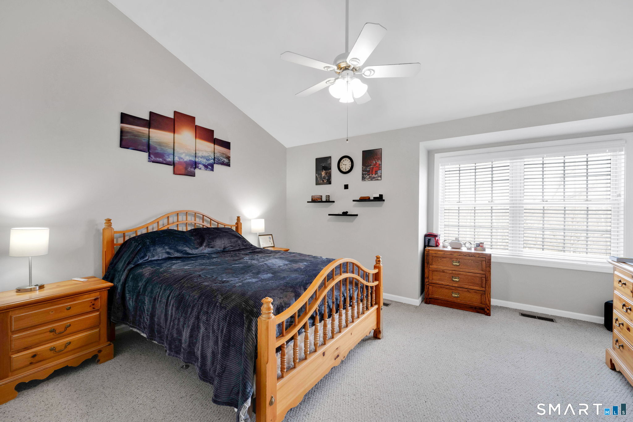 39 Coram Road APT 5