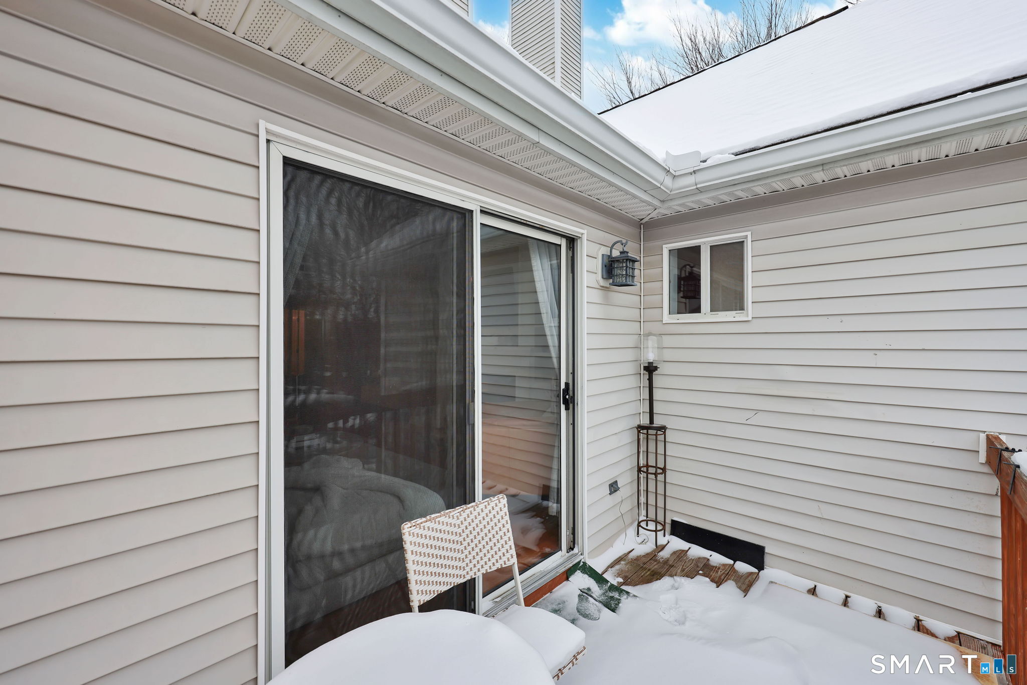 3200 Madison Avenue 20