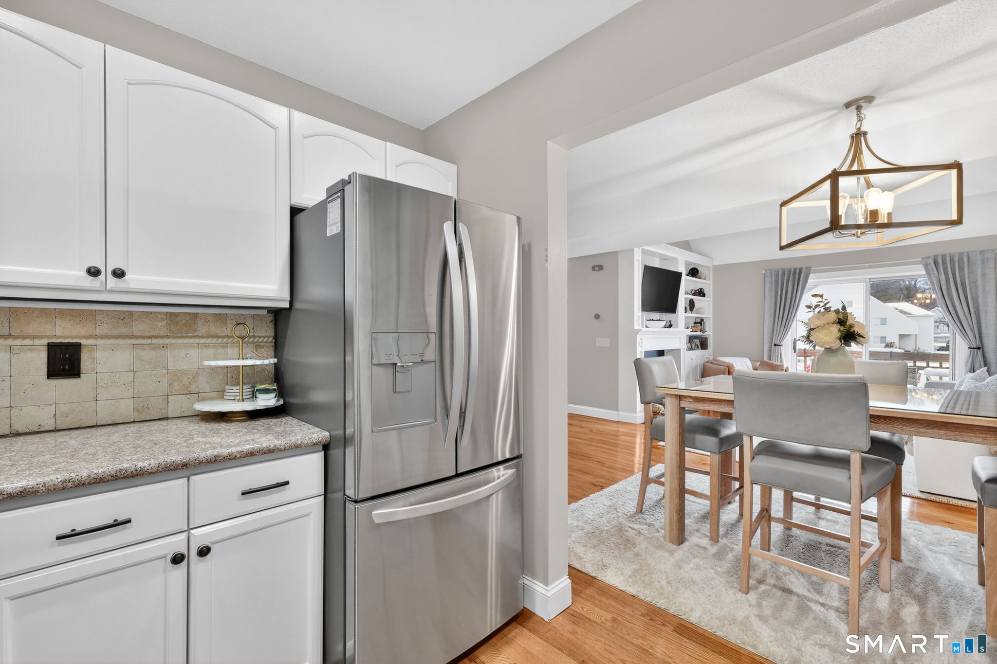 3200 Madison Avenue 20