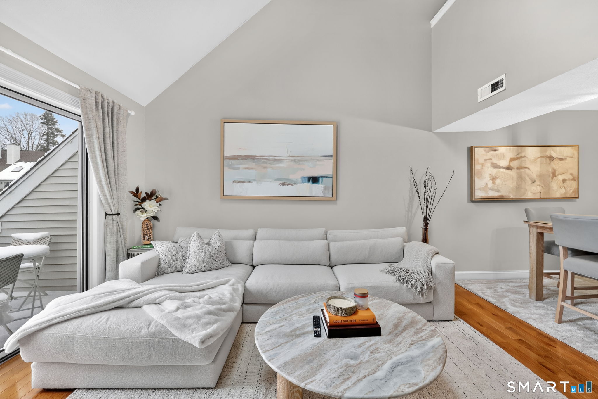 3200 Madison Avenue 20