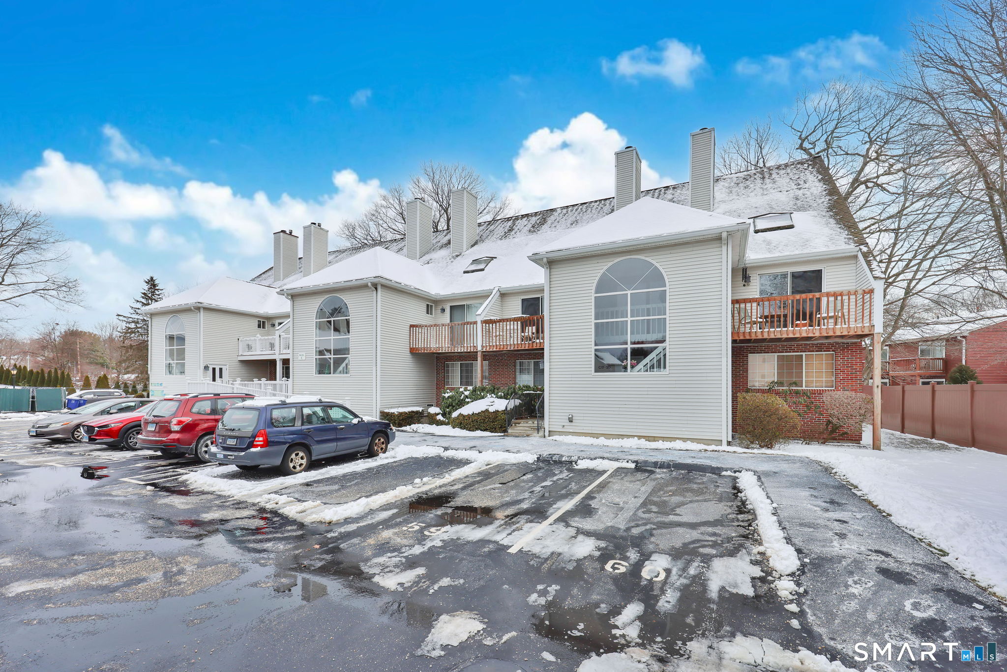 3200 Madison Avenue 20