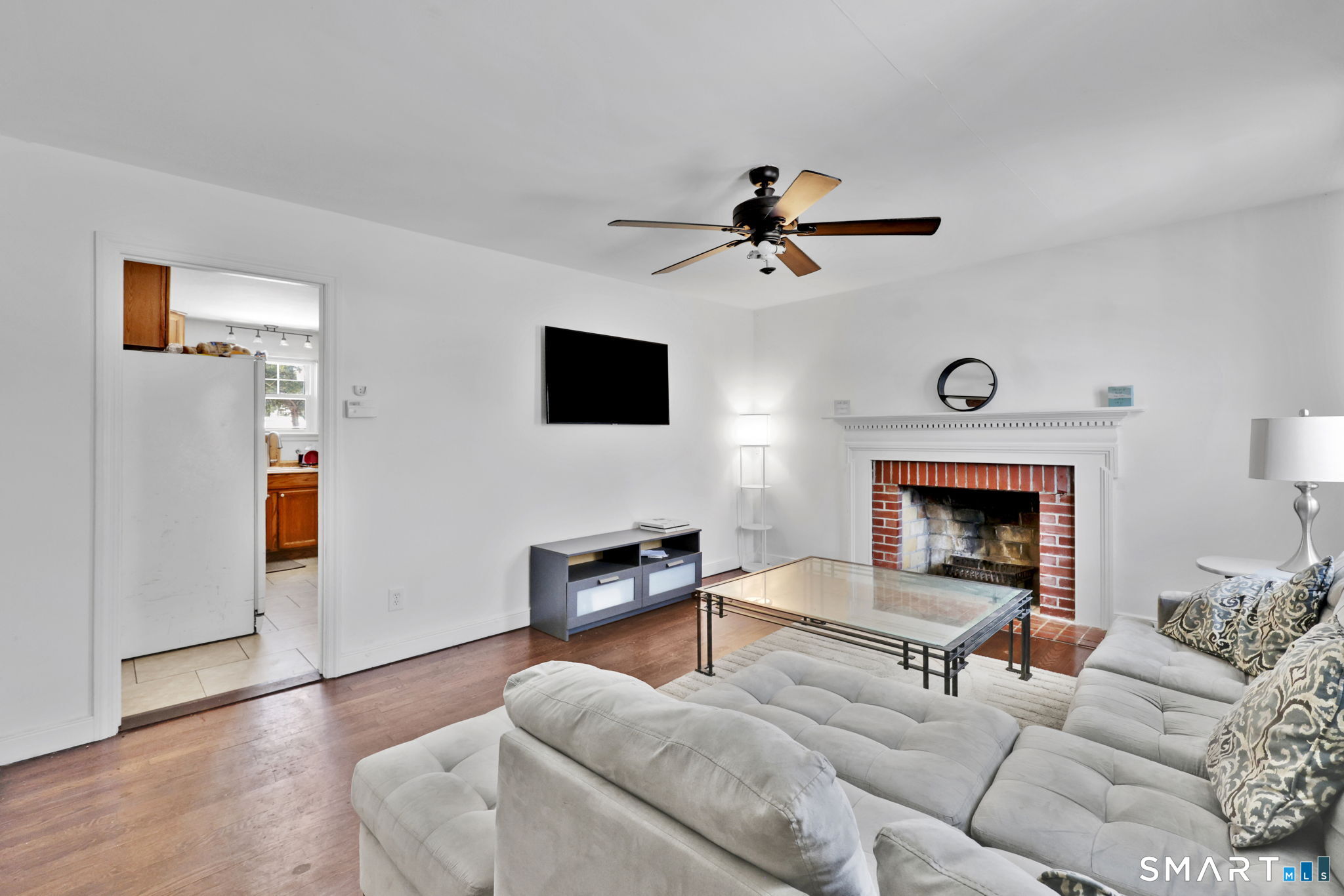 11 Stratfield Place