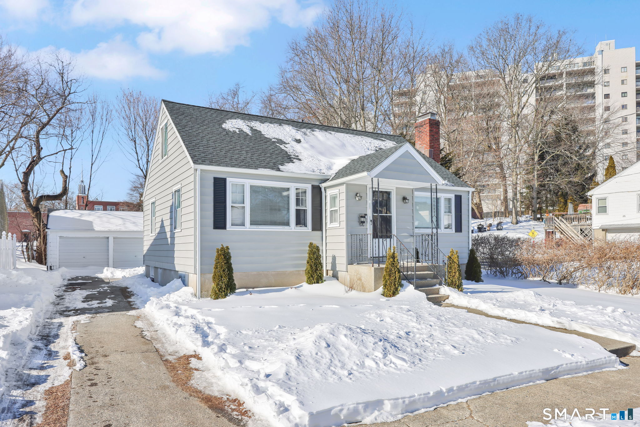 11 Stratfield Place