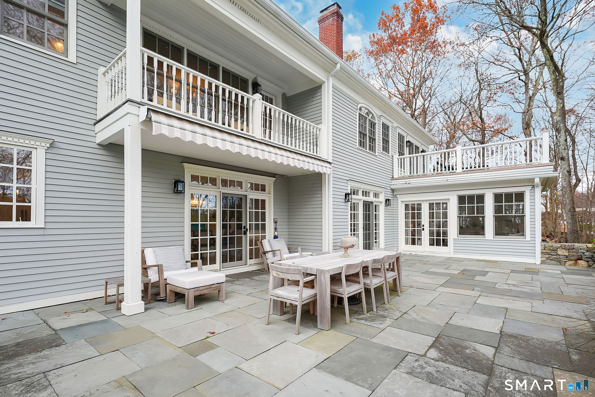 53 Singing Oaks Drive