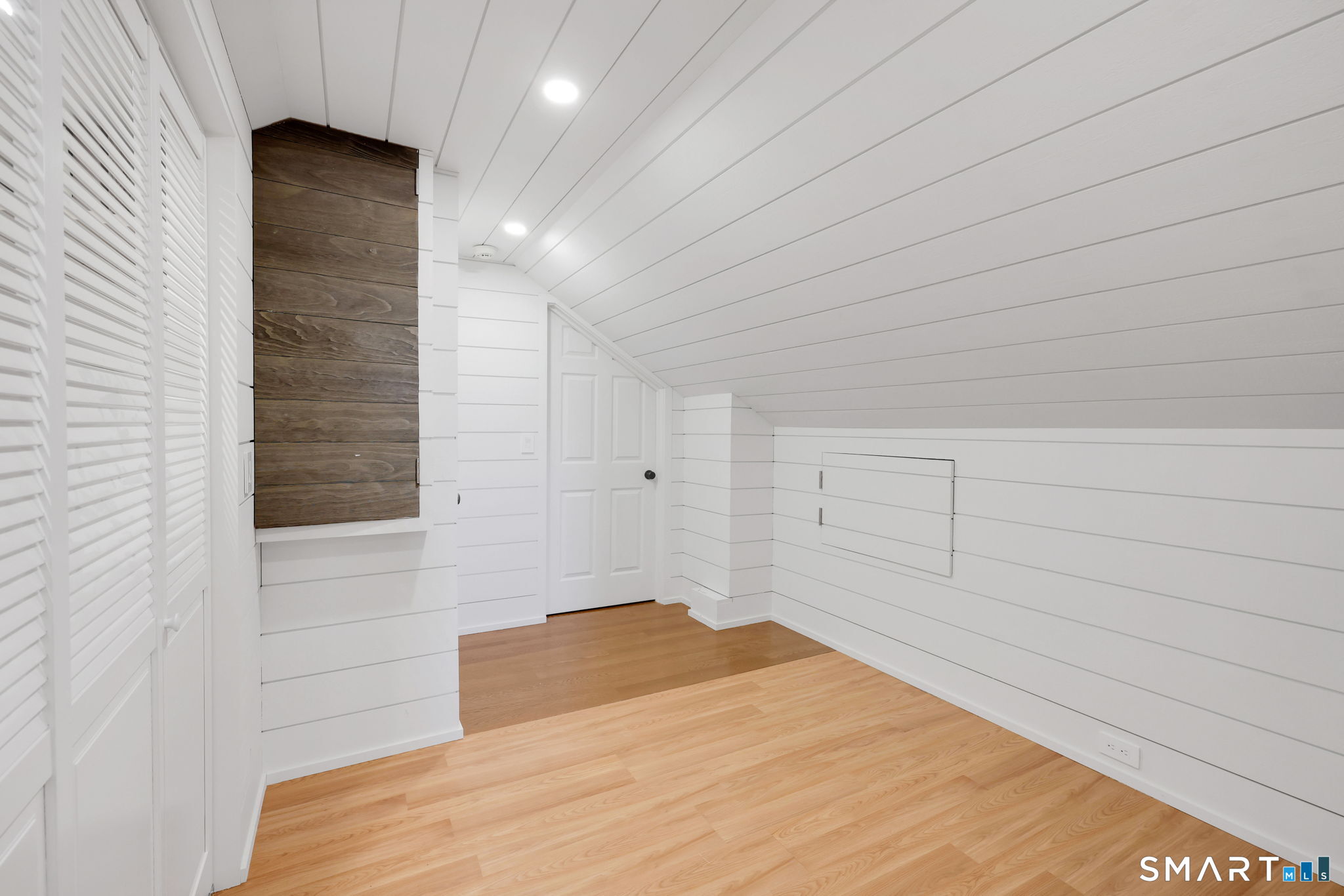 140 Lazy Brook Road