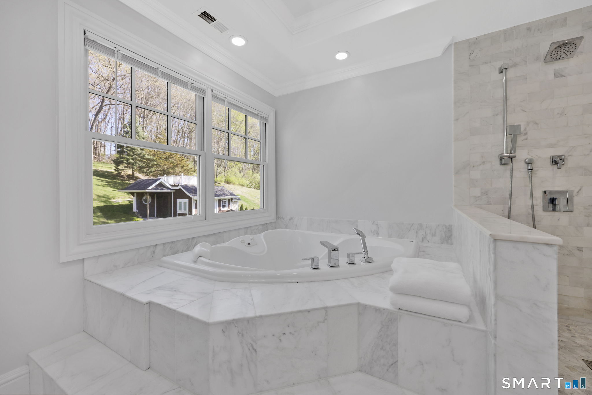 140 Lazy Brook Road