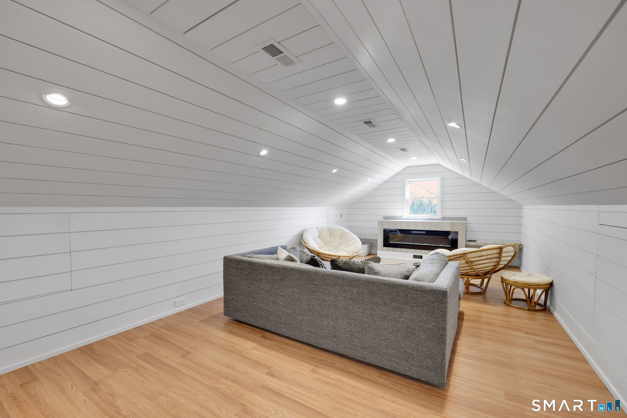 140 Lazy Brook Road