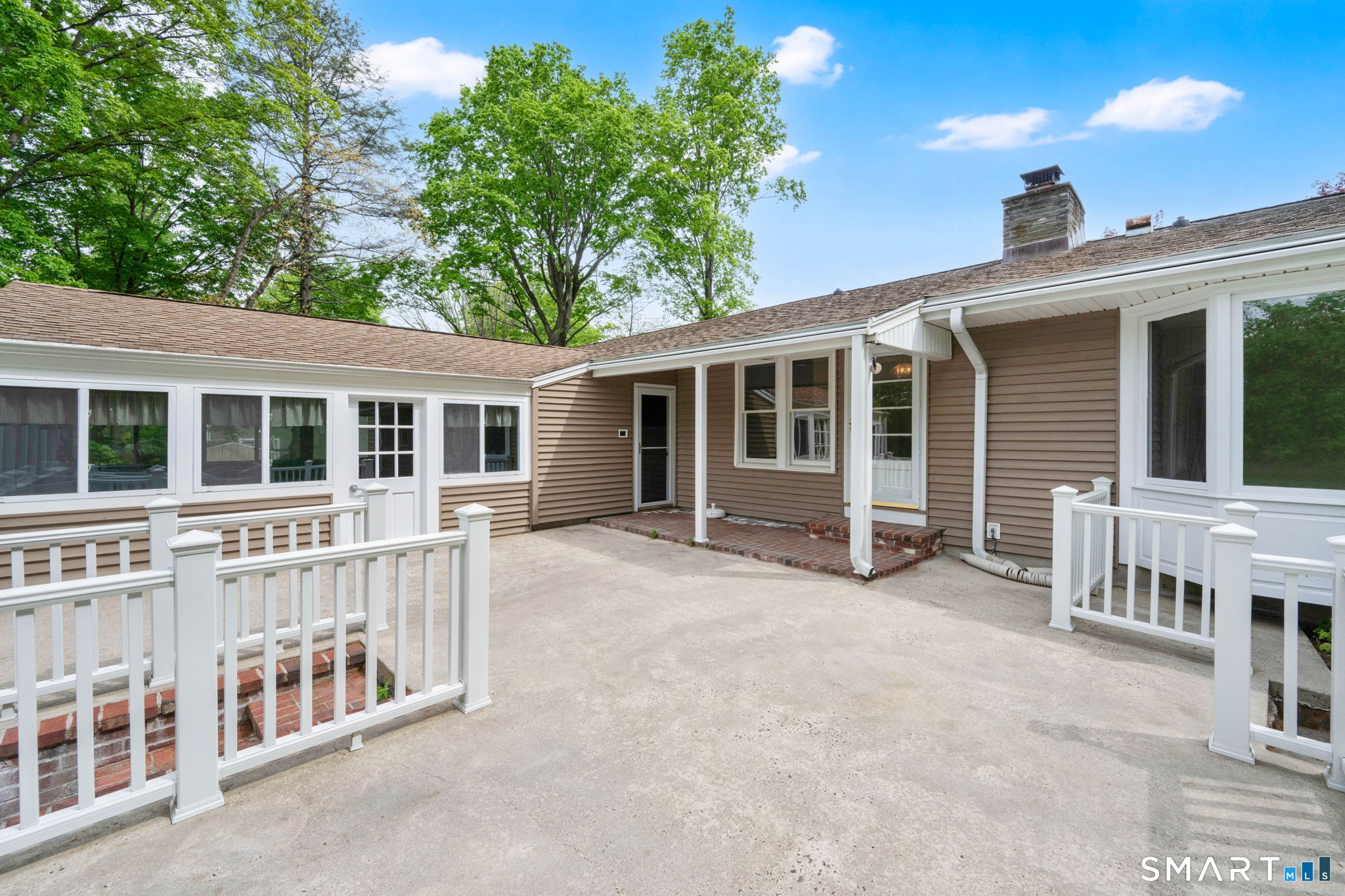 12 Unity Drive