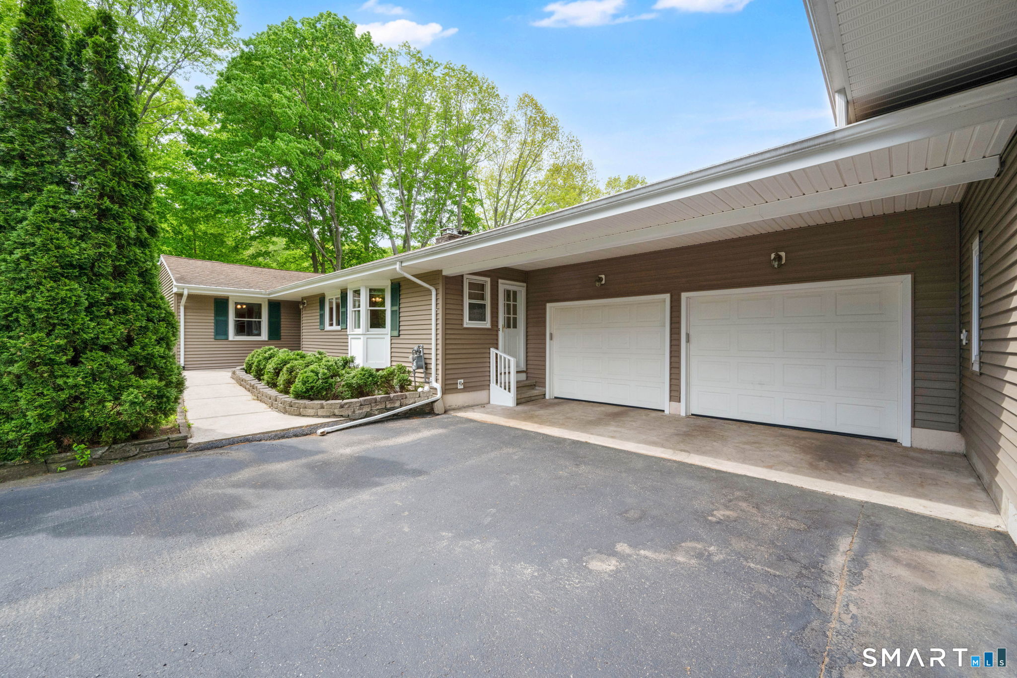 12 Unity Drive