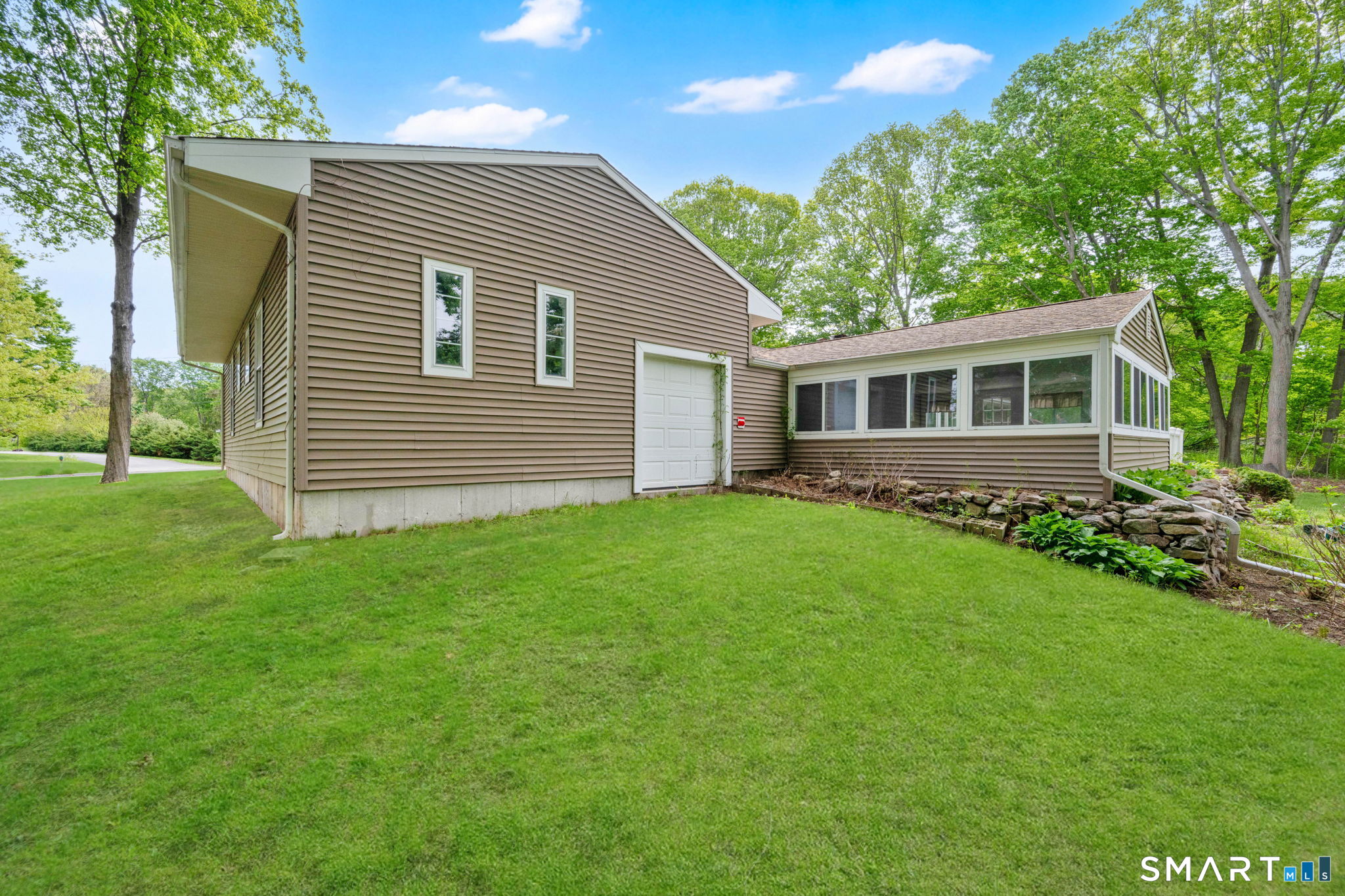 12 Unity Drive