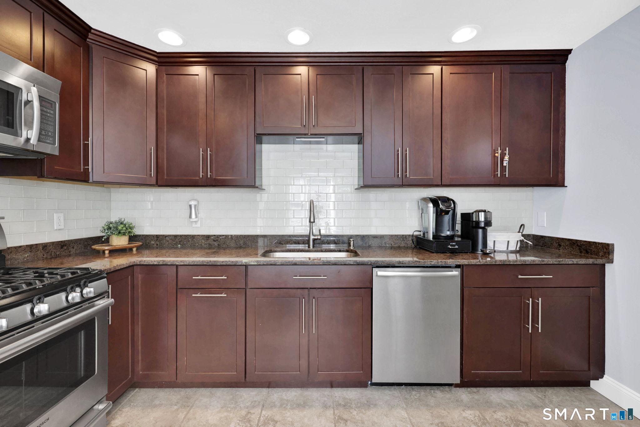 40 Overlook Drive Unit: 40
