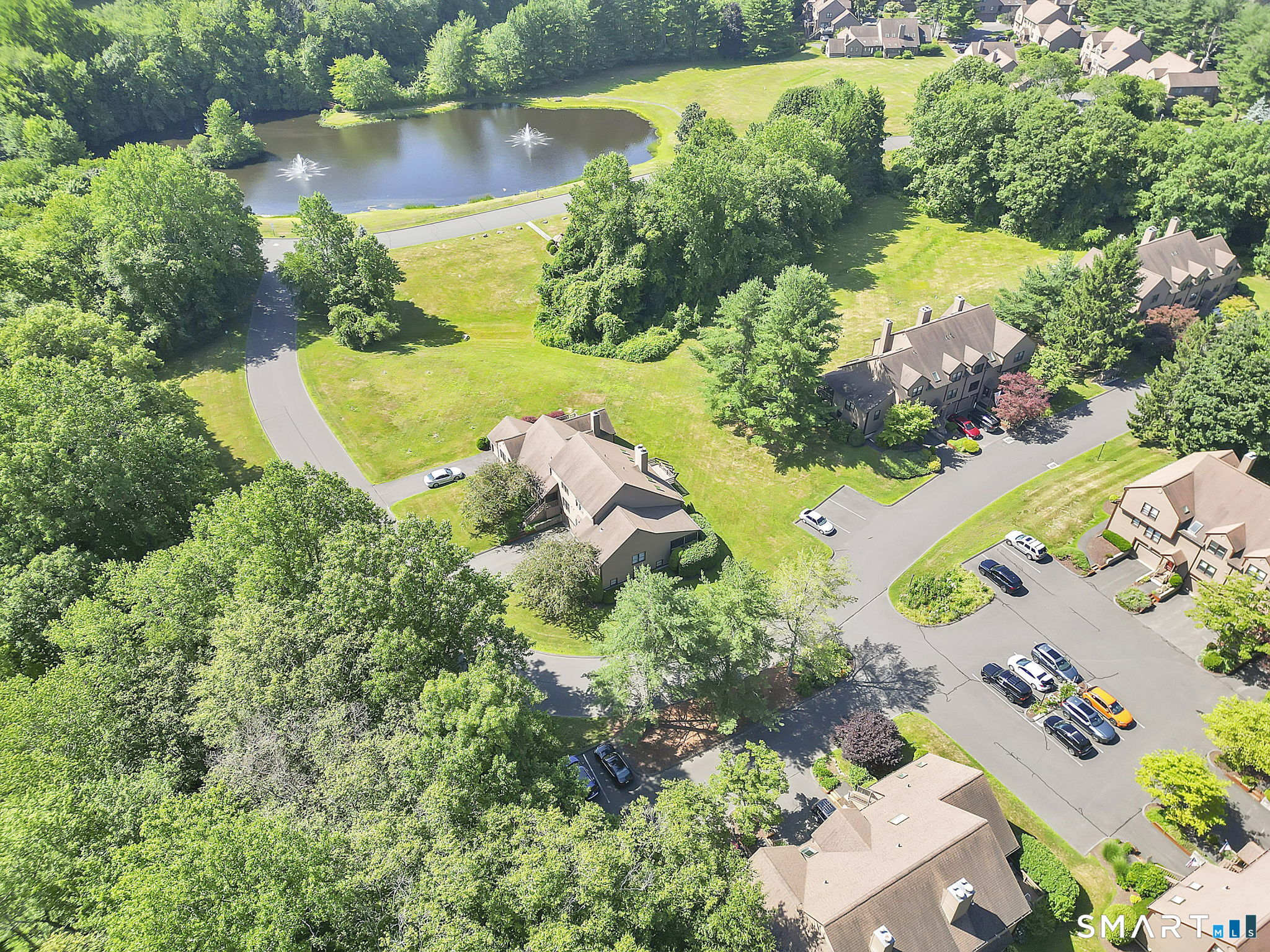 40 Overlook Drive Unit: 40