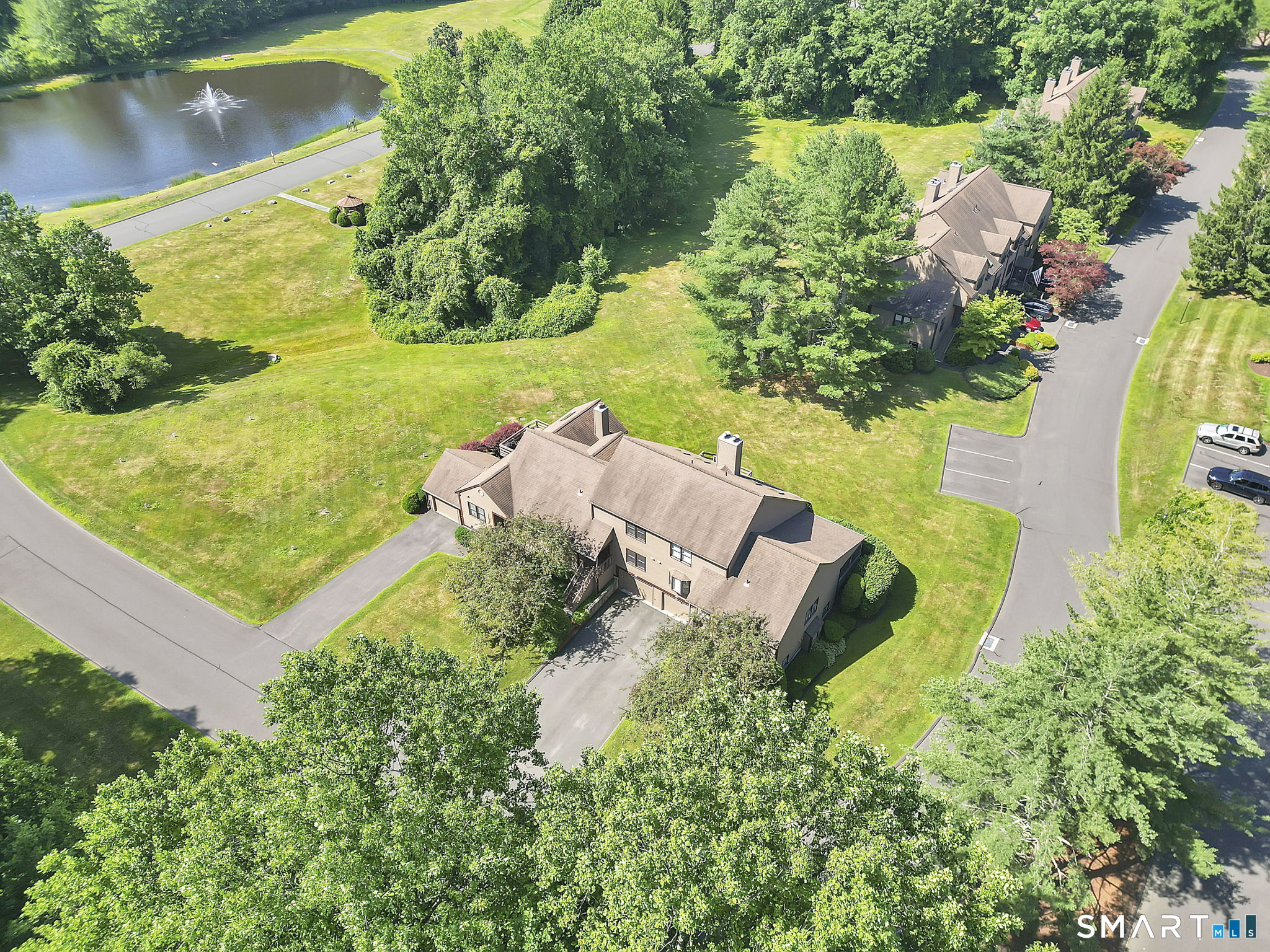 40 Overlook Drive Unit: 40