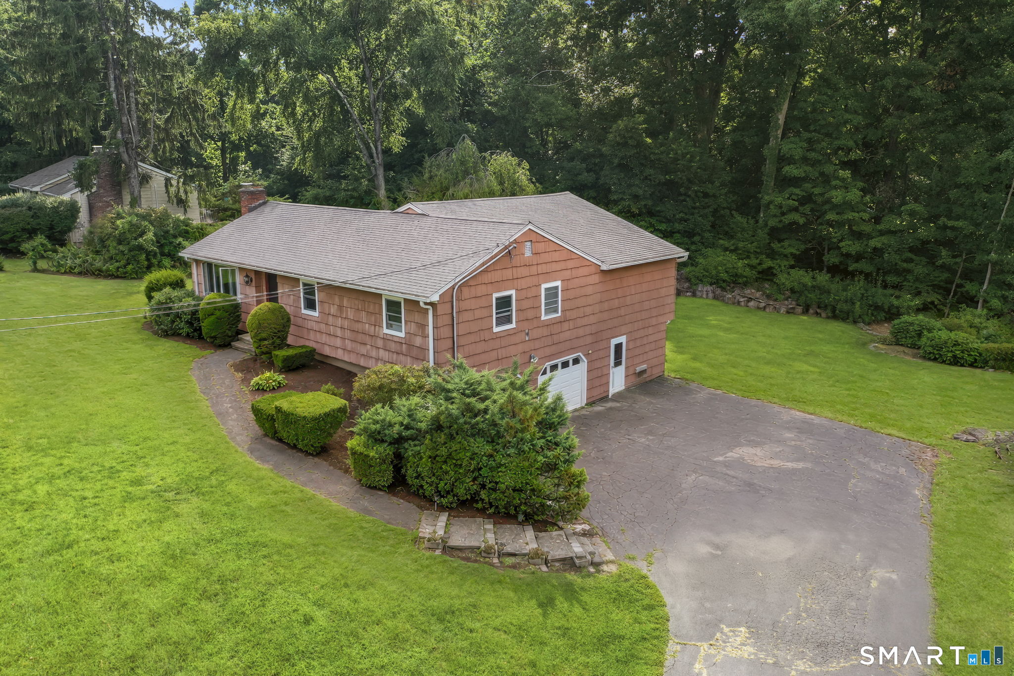 46 Longfellow Road