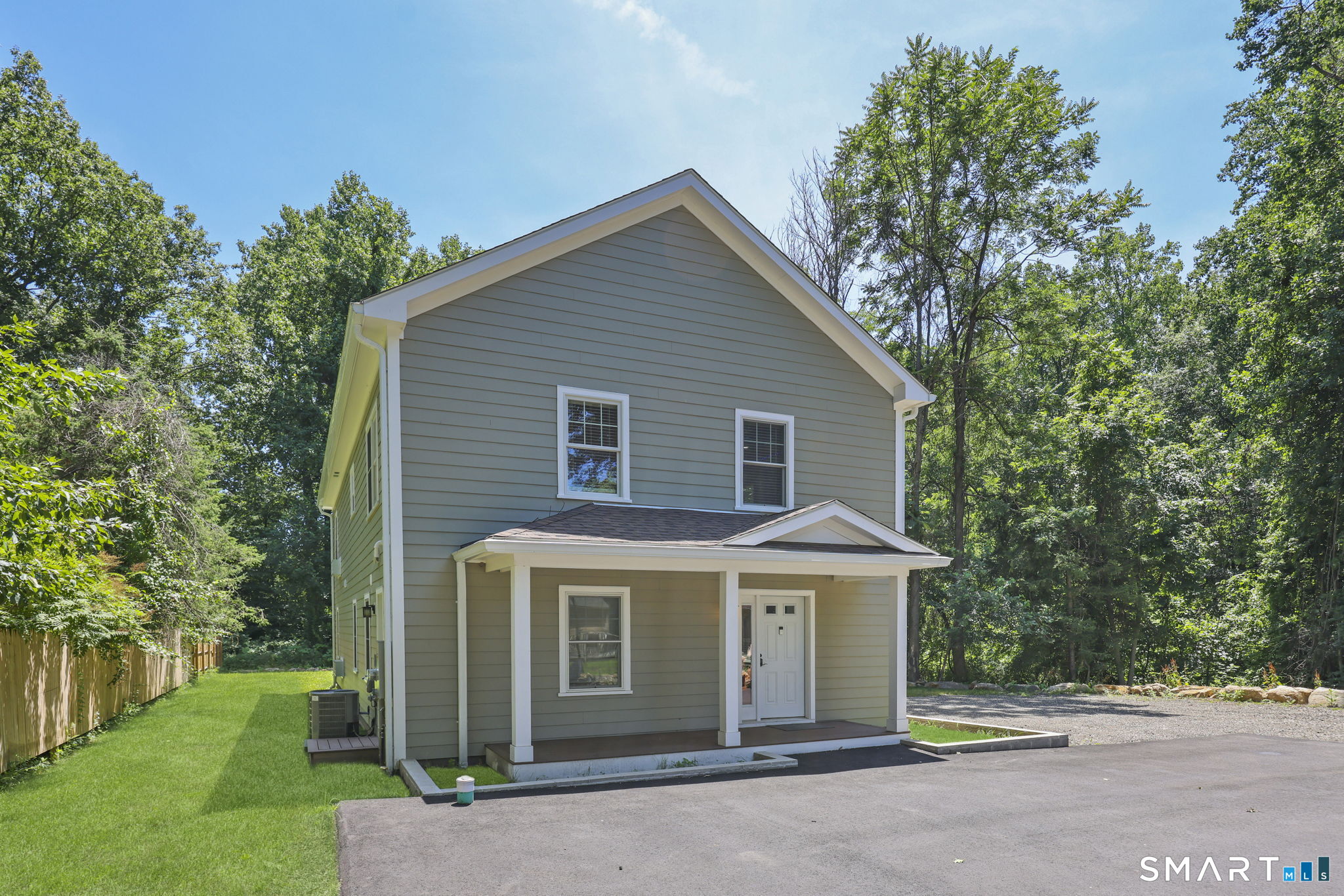 247 Eckart Street