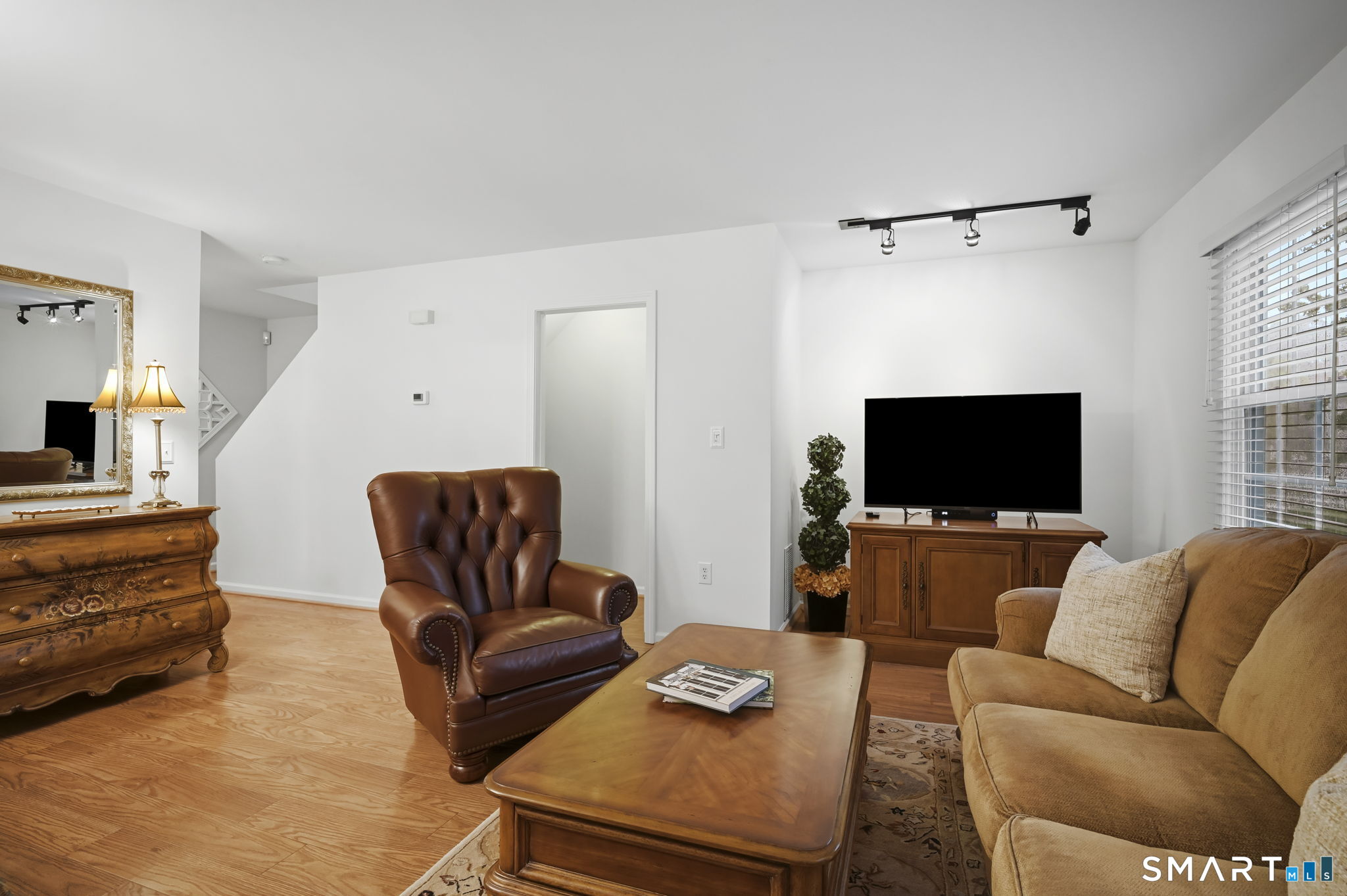 21 South Village Court Unit: 21