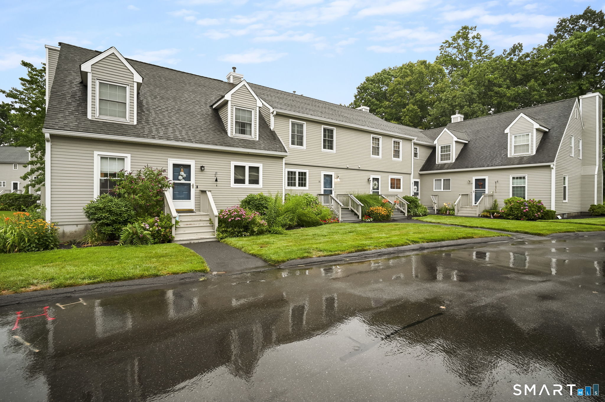 21 South Village Court Unit: 21