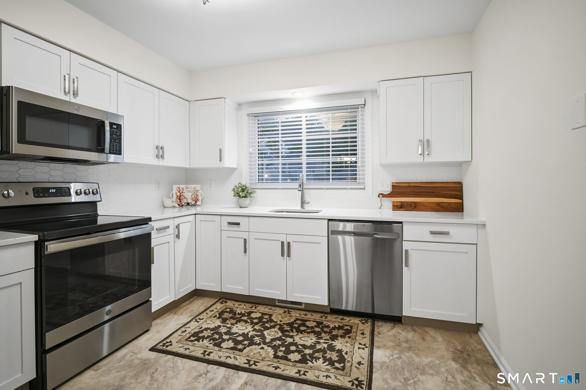 21 South Village Court Unit: 21