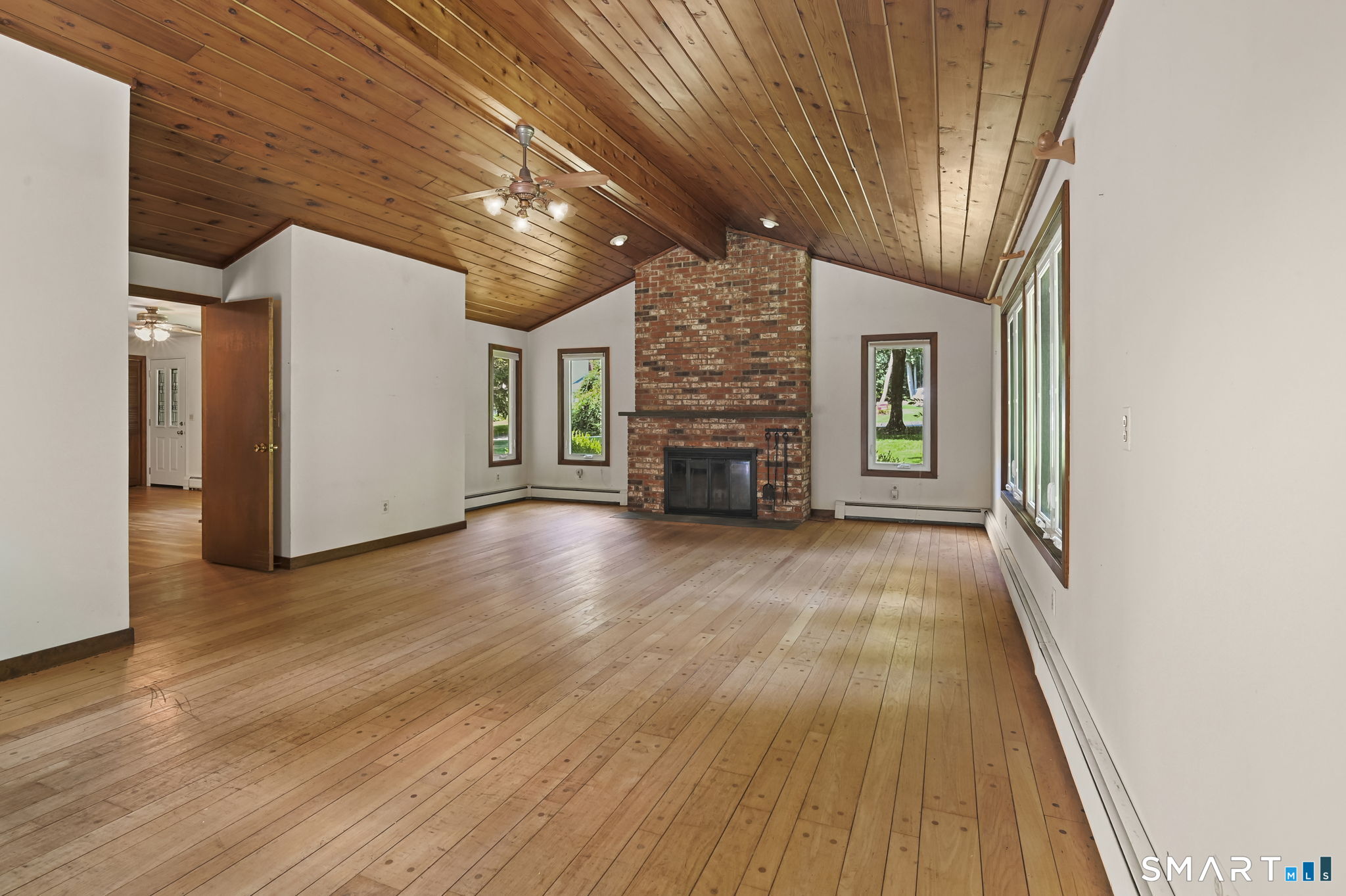 19 Crestwood Road