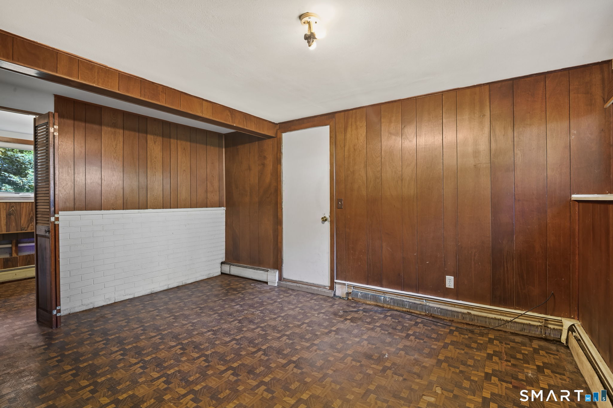 19 Crestwood Road