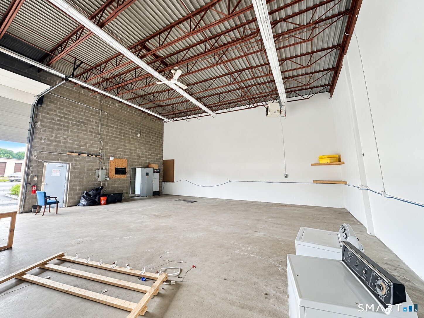 121 North Plains Industrial Road Unit: L