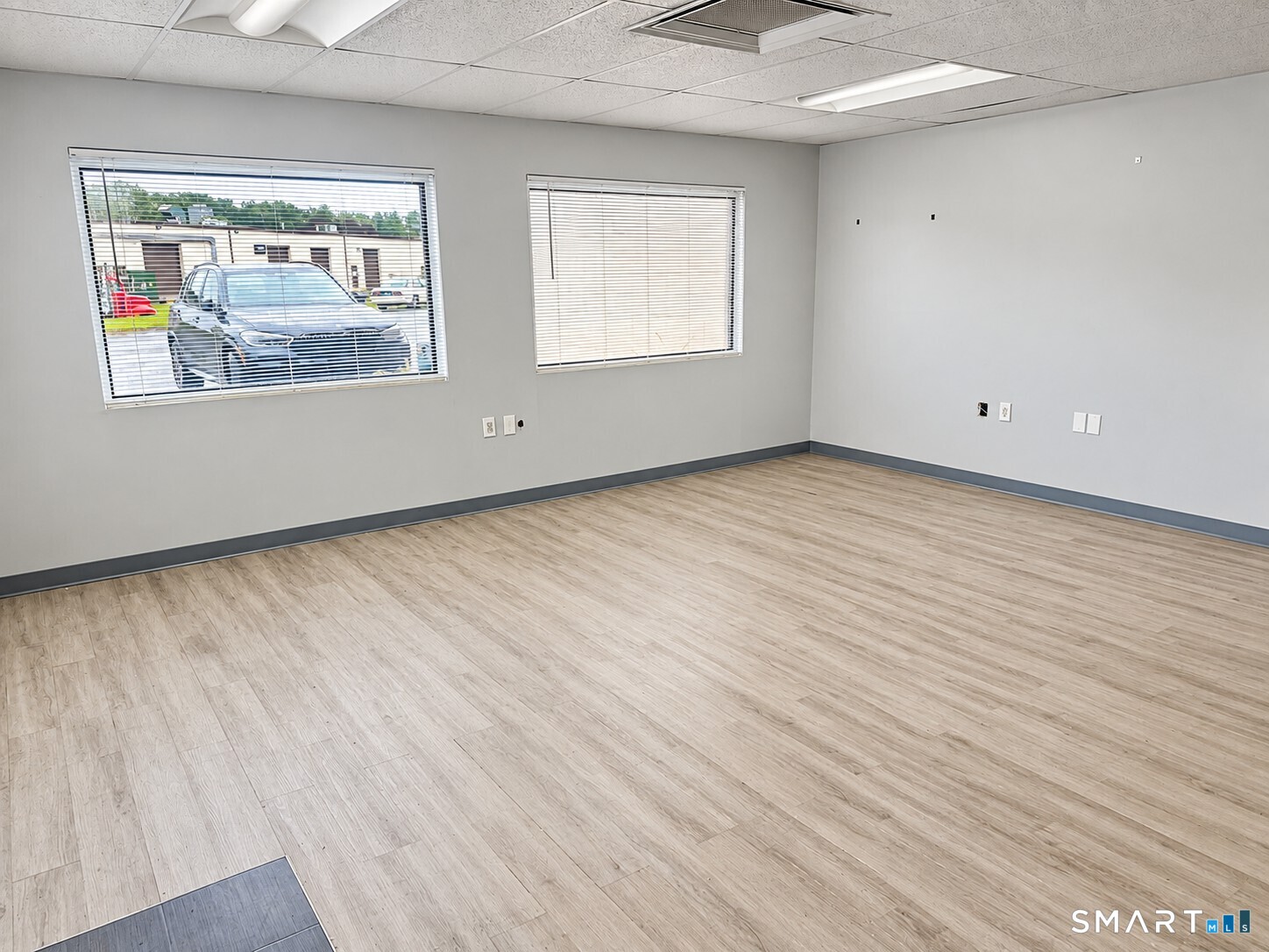 121 North Plains Industrial Road Unit: M