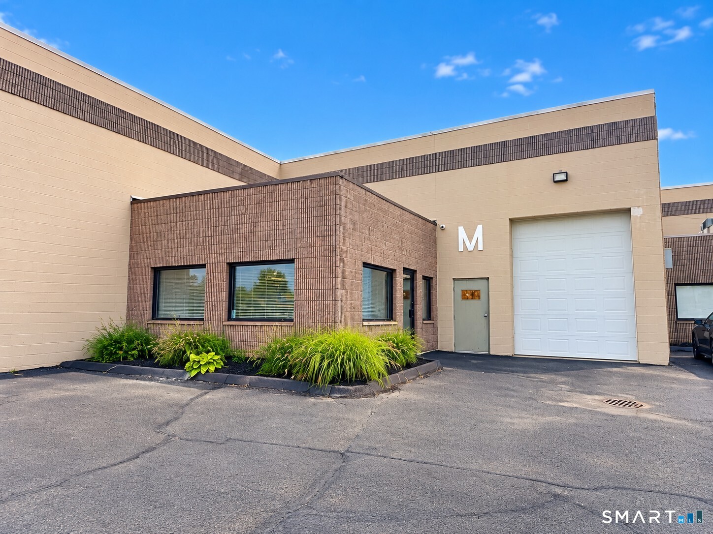 121 North Plains Industrial Road Unit: M
