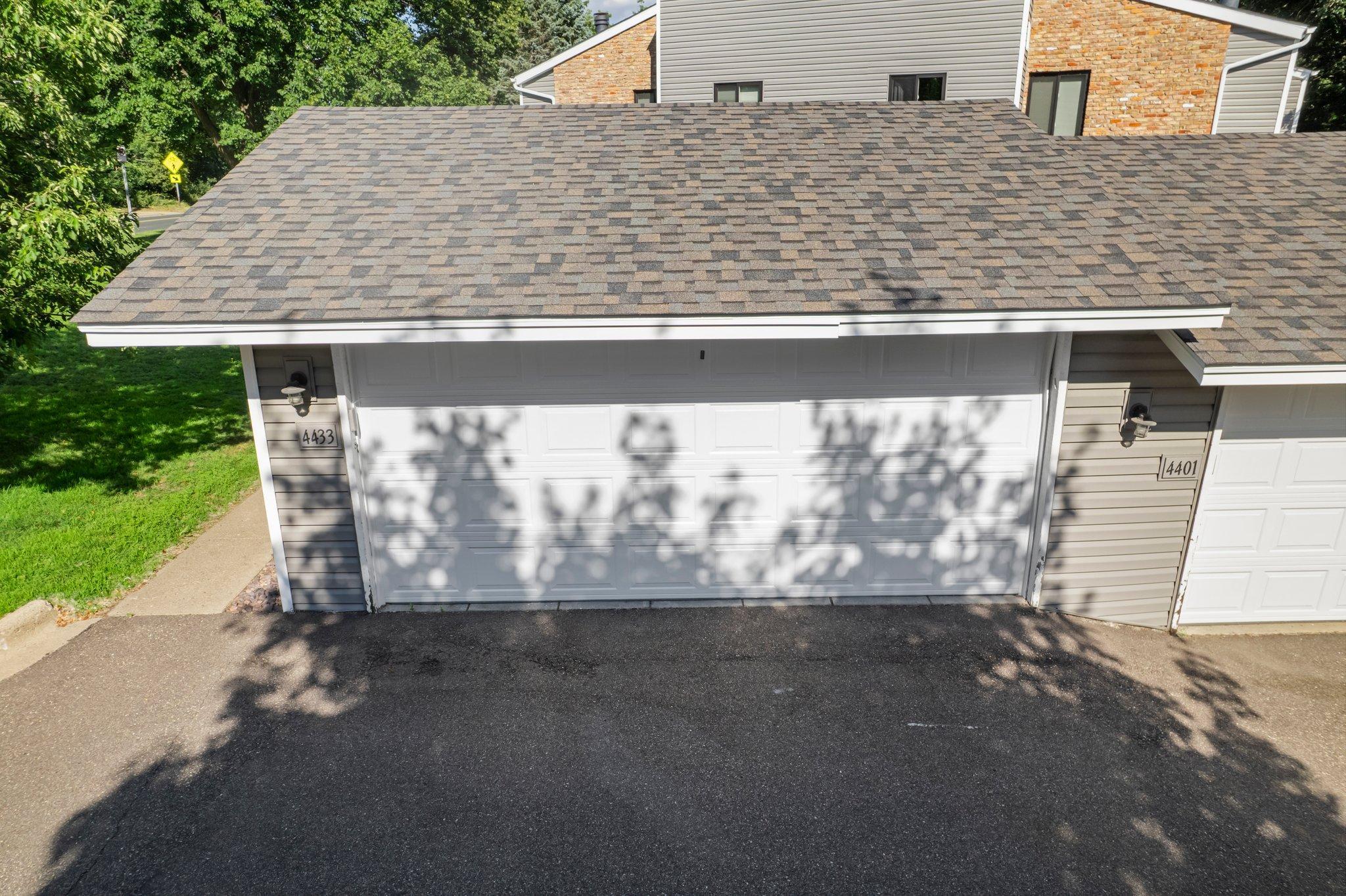 4433 Cedar Lake Road S
