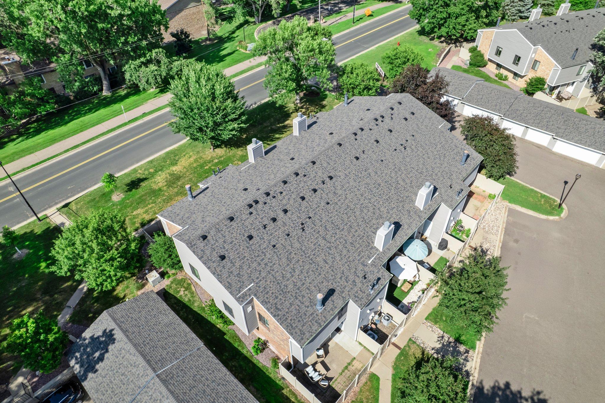 4433 Cedar Lake Road S