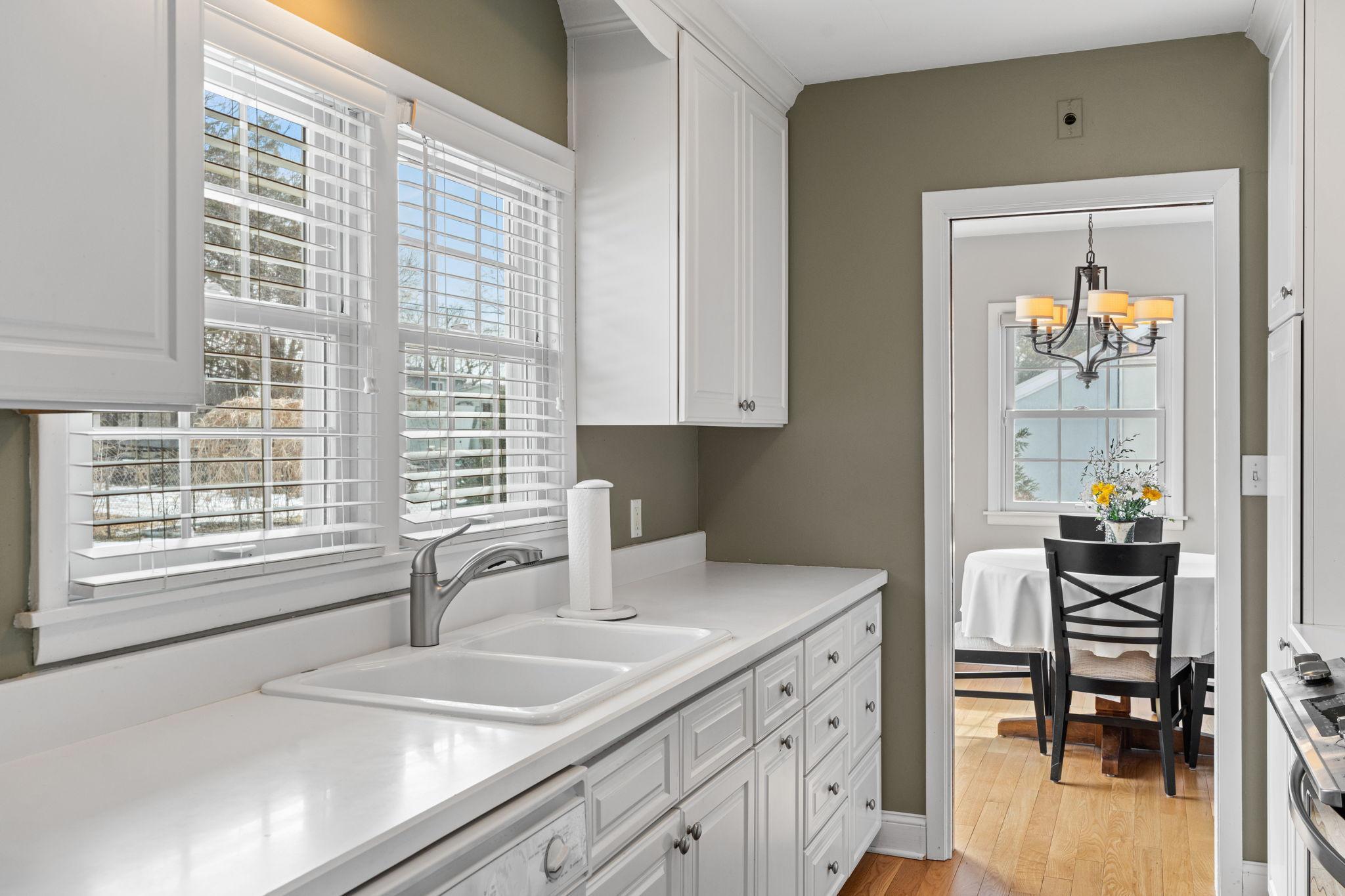 1829 Edgewood Avenue S