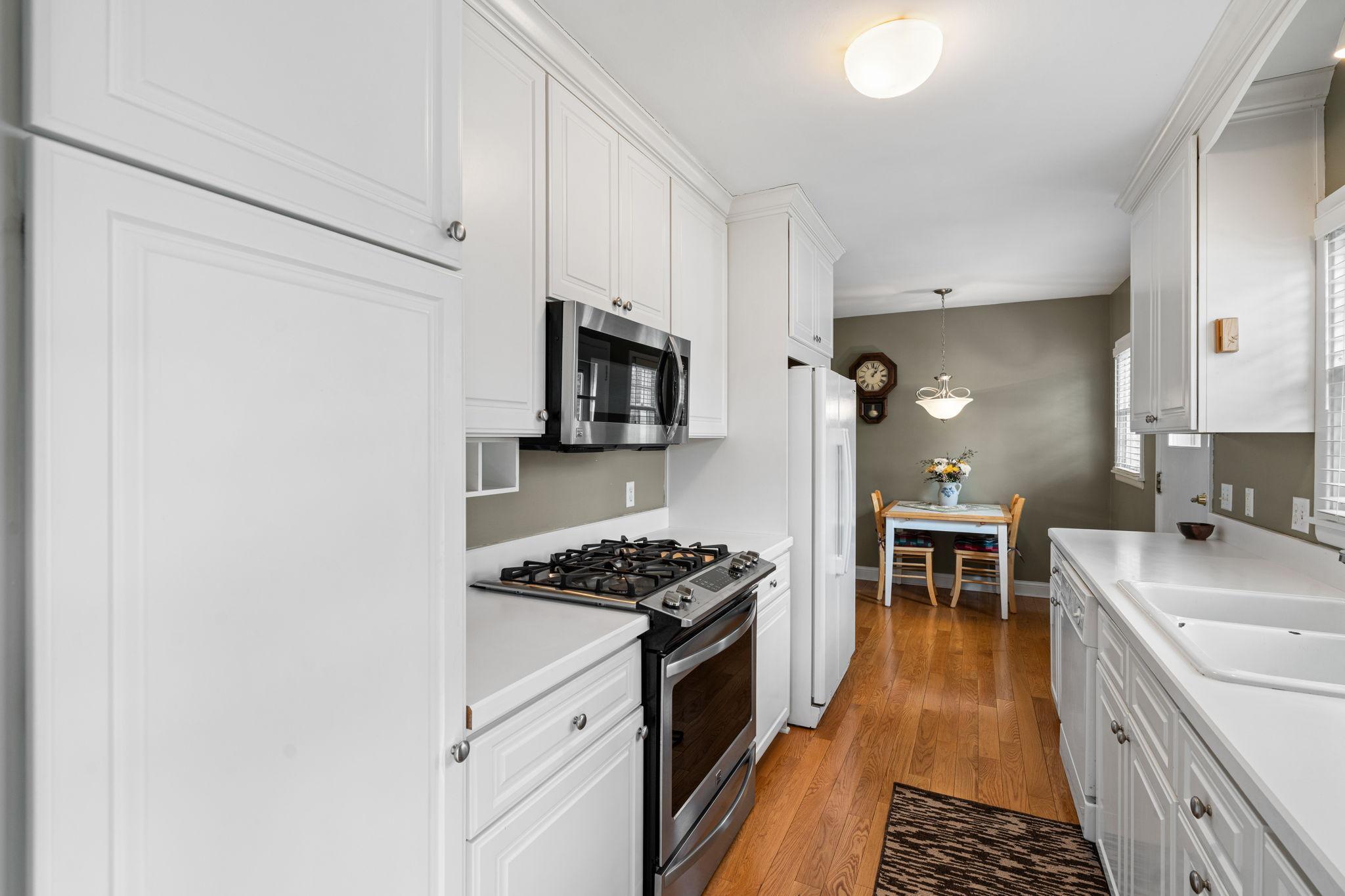 1829 Edgewood Avenue S