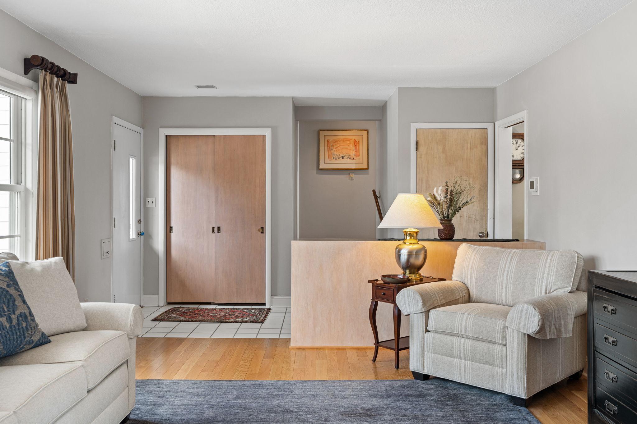 1829 Edgewood Avenue S